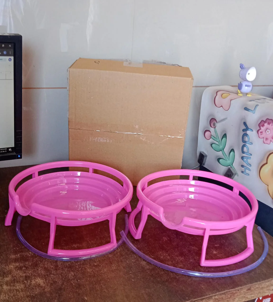 Plastic Water Pot Stand Set (2 Pc) - Image 7