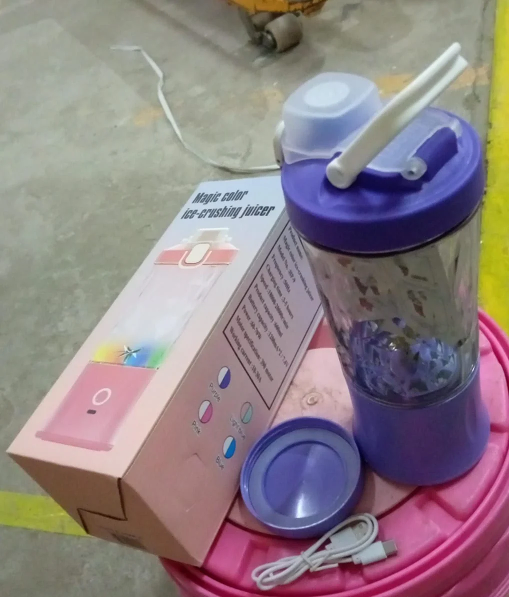 Eletric Crusher Juicer With Multicolor Light, 8 Blades (600 ML / Multicolor) - Image 8