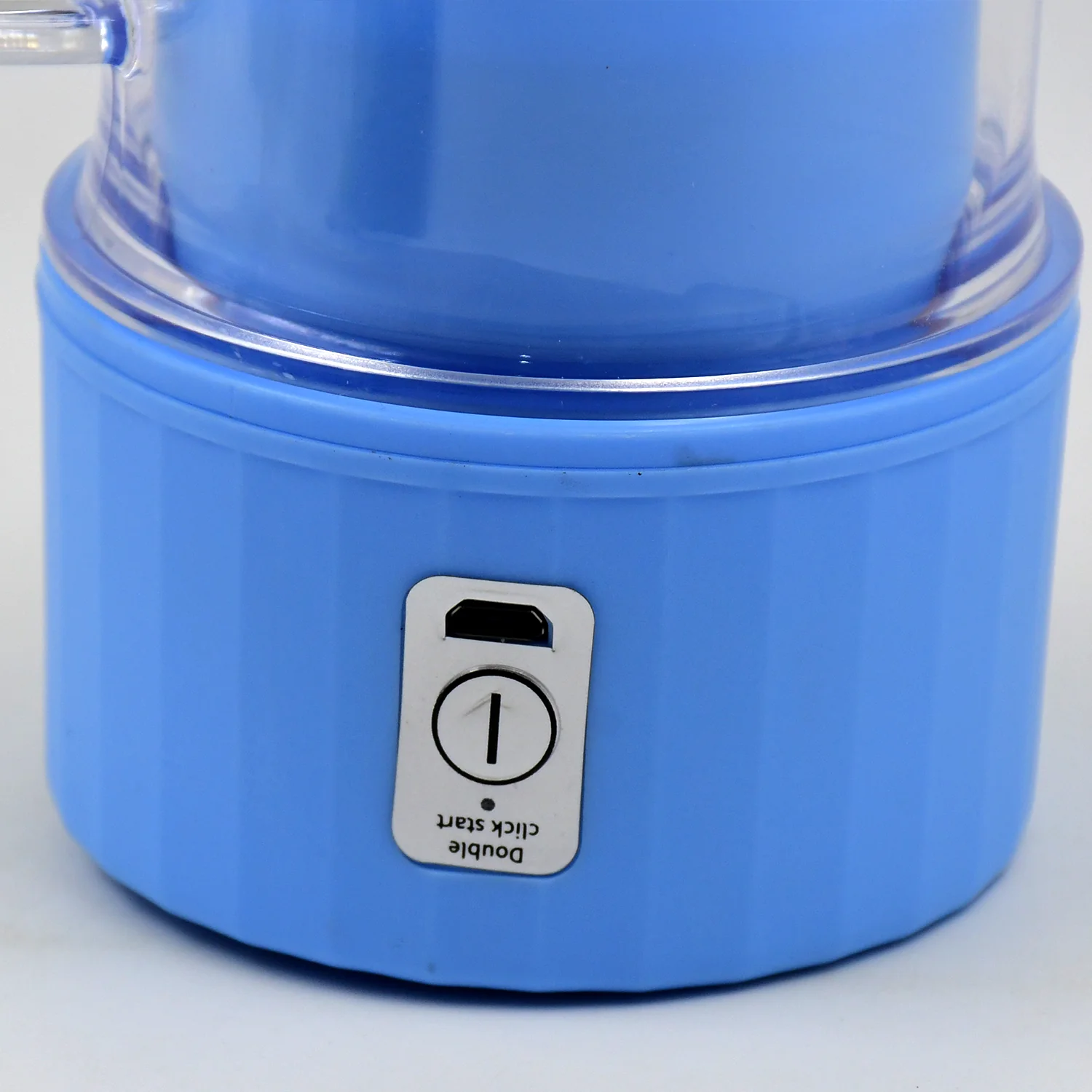 Portable Electric Juicer with Handle & Straw – USB Rechargeable, 6 Blades (500 ML) - Image 5