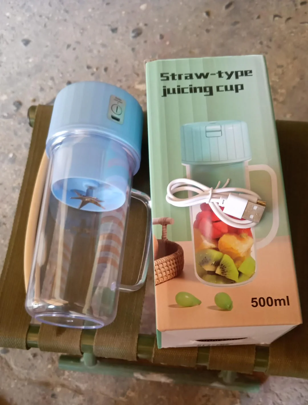 Portable Electric Juicer with Handle & Straw – USB Rechargeable, 6 Blades (500 ML) - Image 7
