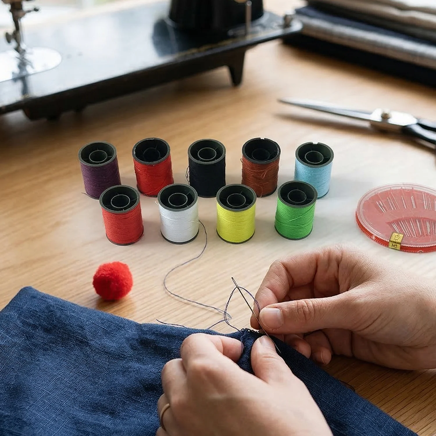 Portable Sewing Kit Set (1 Set) - Image 5