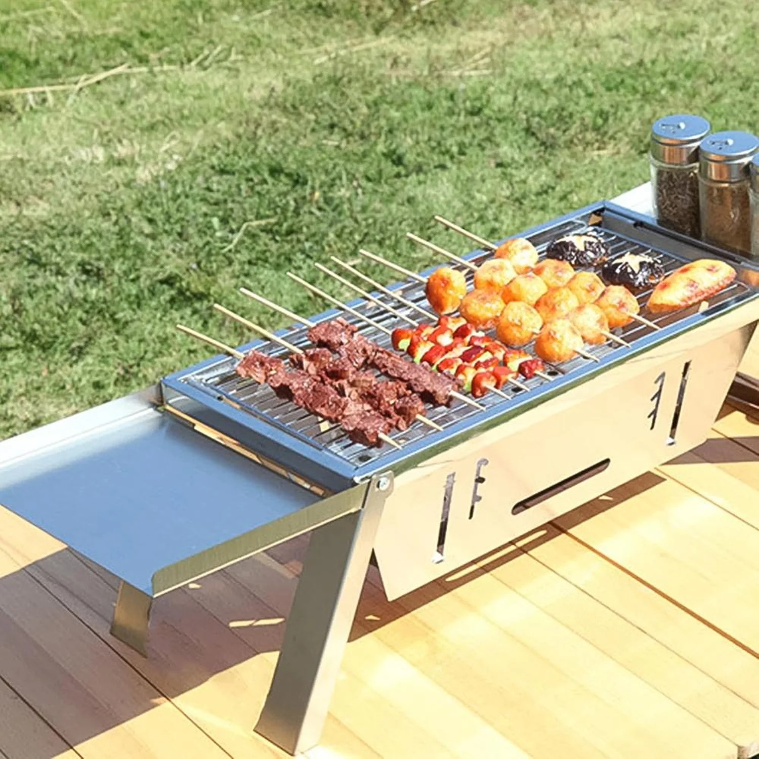 Portable Stainless Steel Foldable Barbecue Grill (1 Pc) - Image 4
