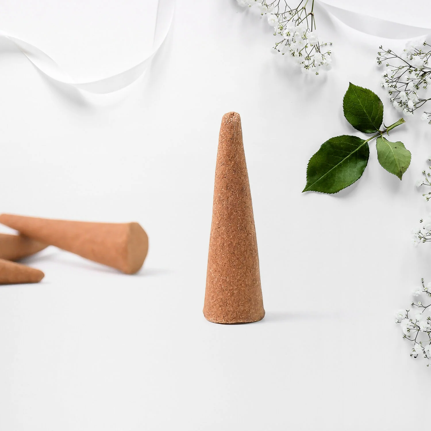 Prabhu Special Dhoop Cones (1 Jar / 80 Grams) - Image 3