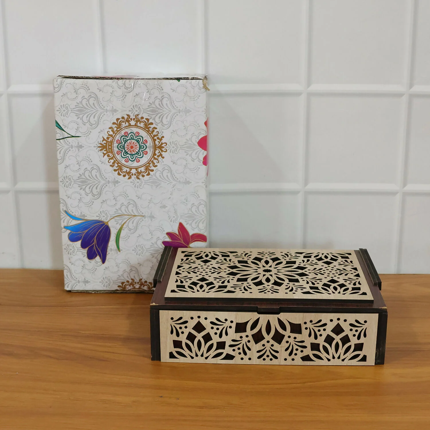 Premium 4 Compartment Wooden Dry Fruit Box with Decorative Laser Cut Lid - Image 6