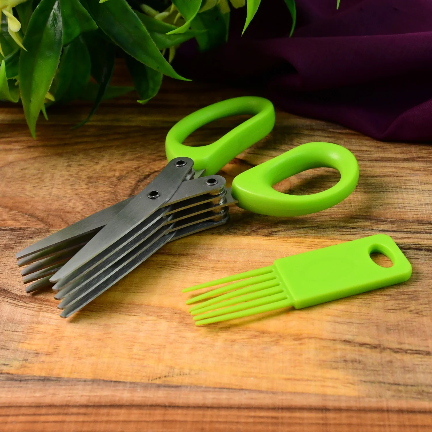 Premium 5-Blade Multipurpose Kitchen Scissors with Cleaning Comb - Image 7