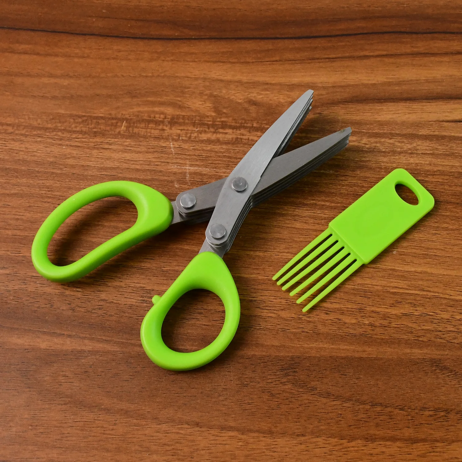 Premium 5-Blade Multipurpose Kitchen Scissors with Cleaning Comb - Image 9