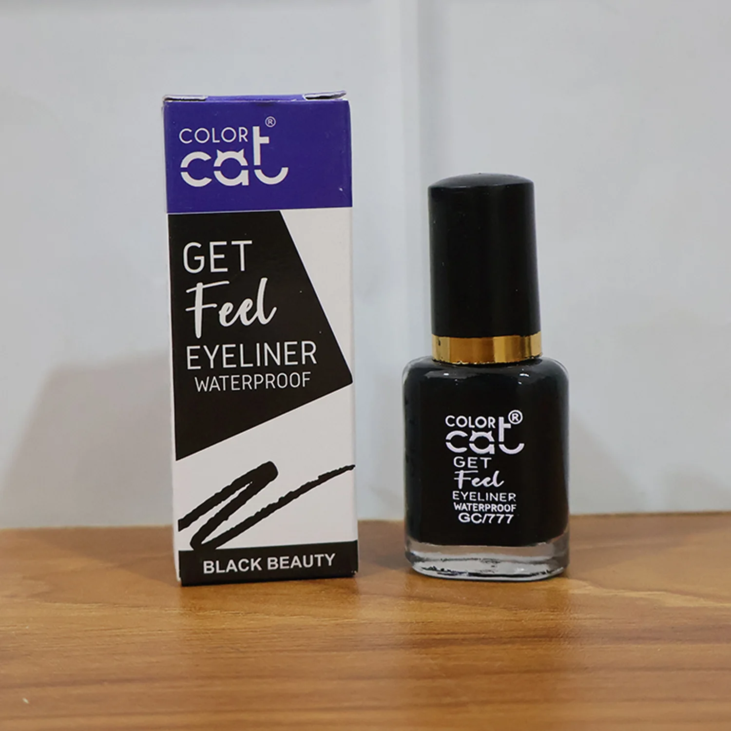 Premium Color Cat Get Feel Waterproof Eyeliner (8 ML / 1 Pc) - Image 8