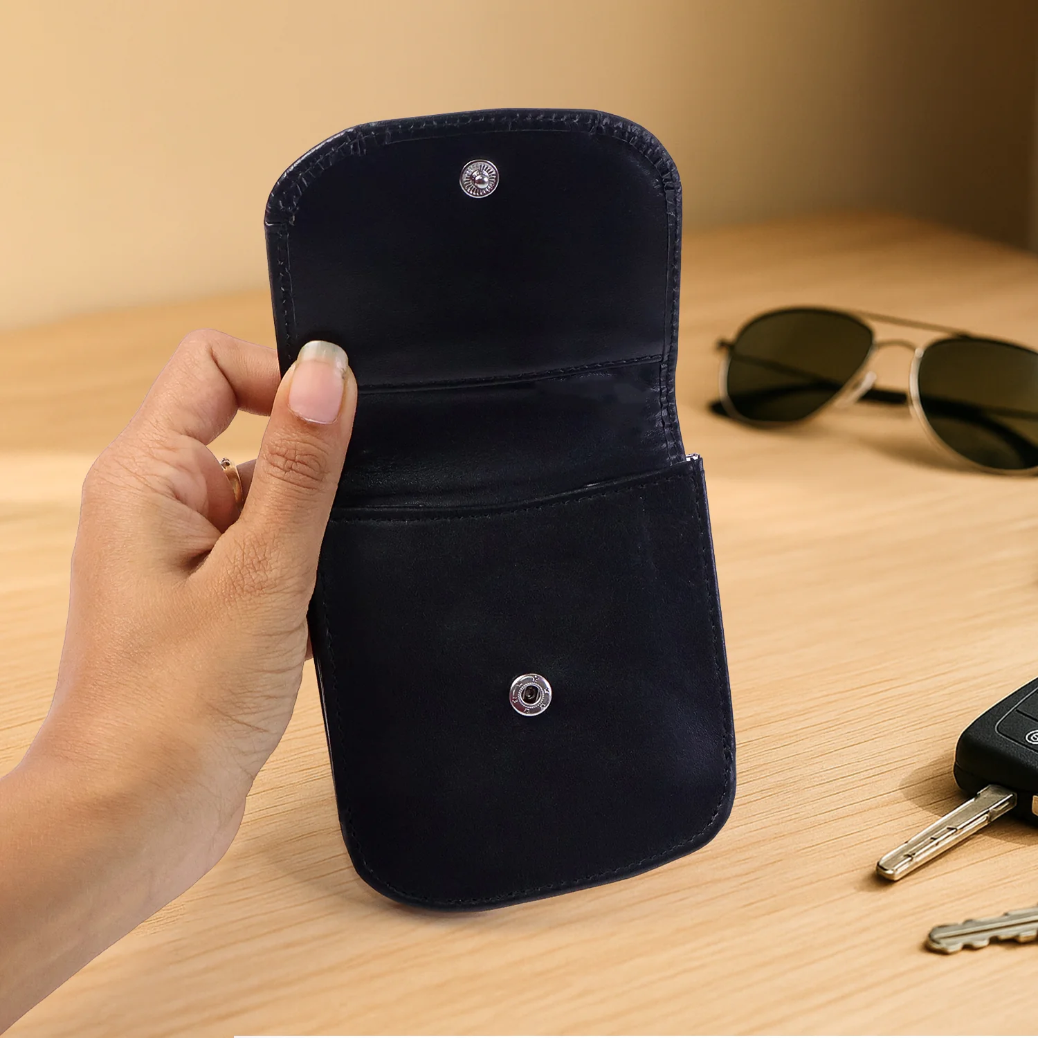 Premium Compact Multi-Purpose Wallet Pouch (1 Pc) - Image 3