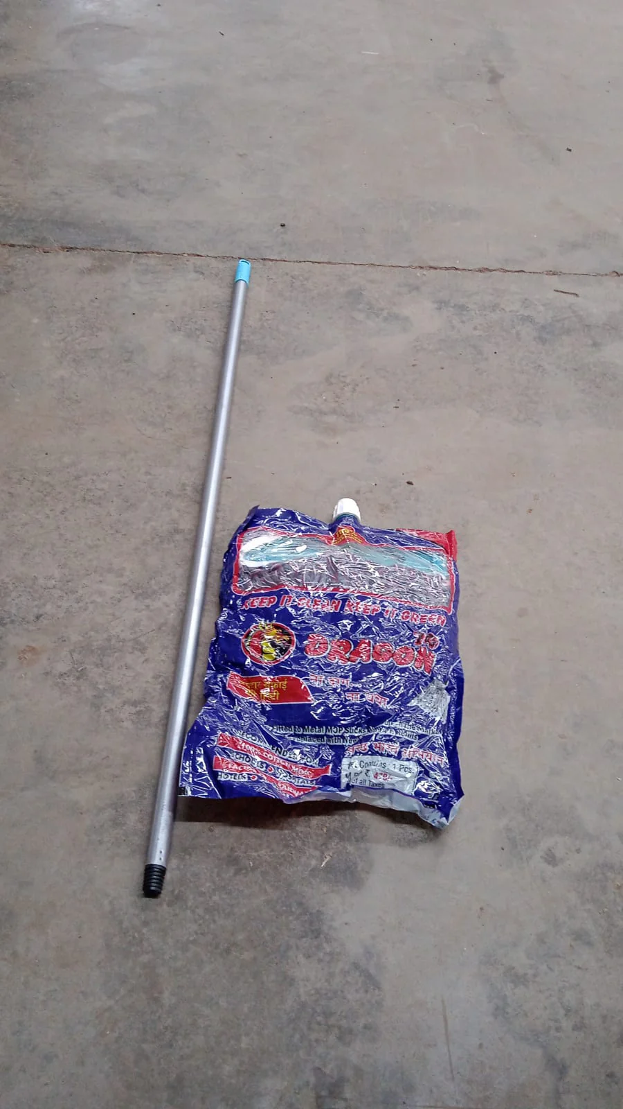 Premium Cotton Yarn Floor Cleaning Mop with Long Handle (1 Pc) - Image 8