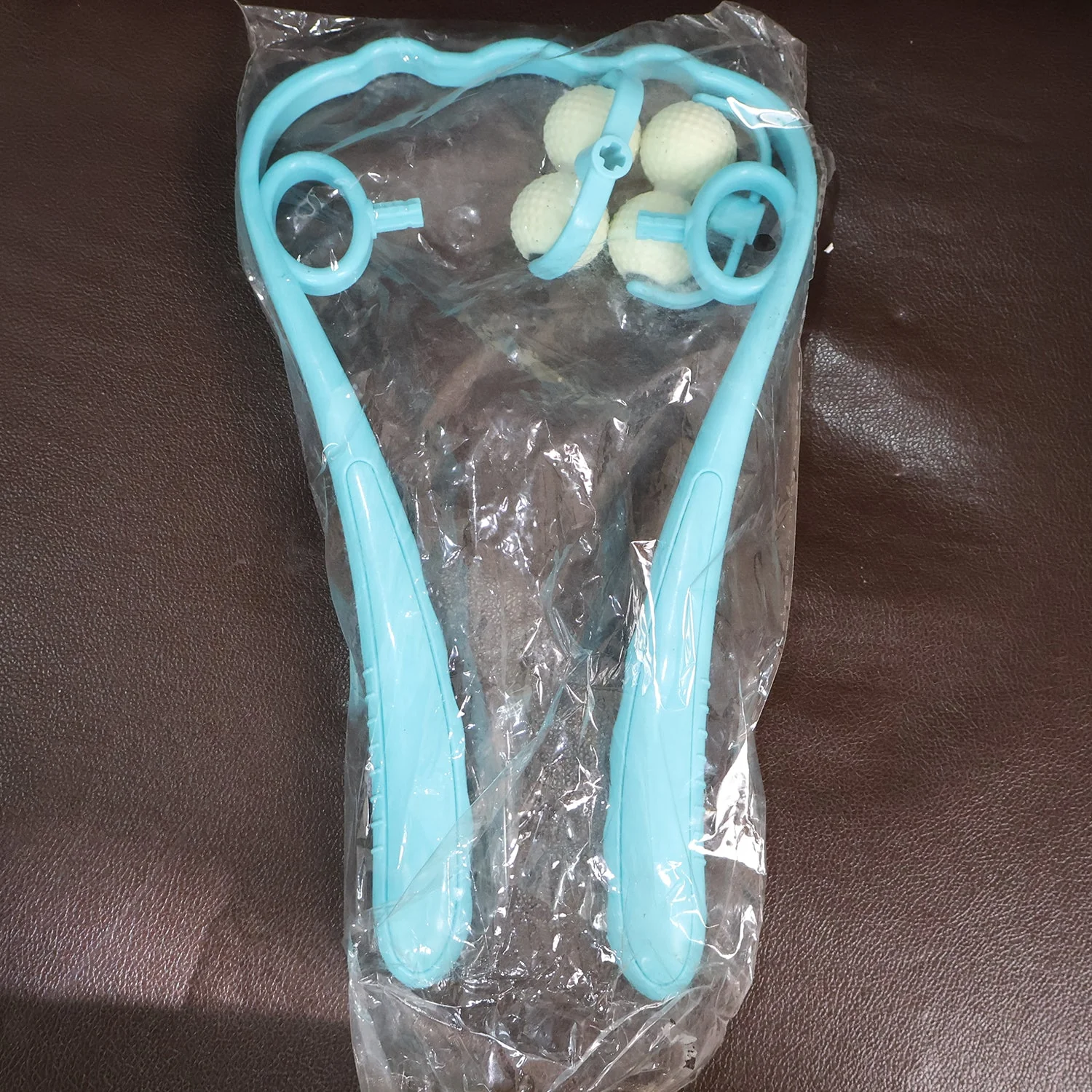 Premium Dual Roller Neck and Shoulder Massager (1 Pc) - Image 9