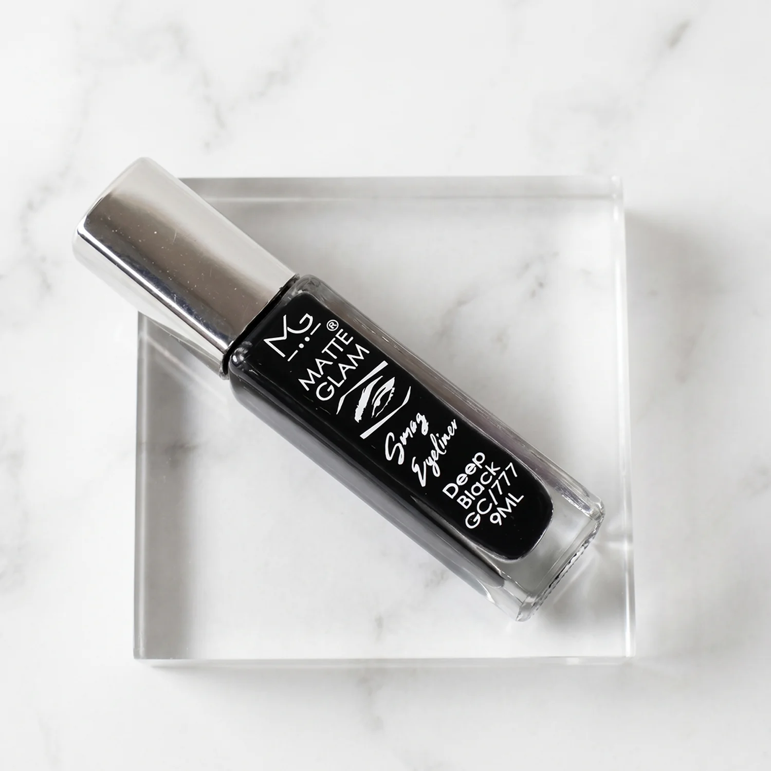Matte Glam Smudge Proof Deep Black Eyeliner (1 Pc, 9 ML) - Image 8