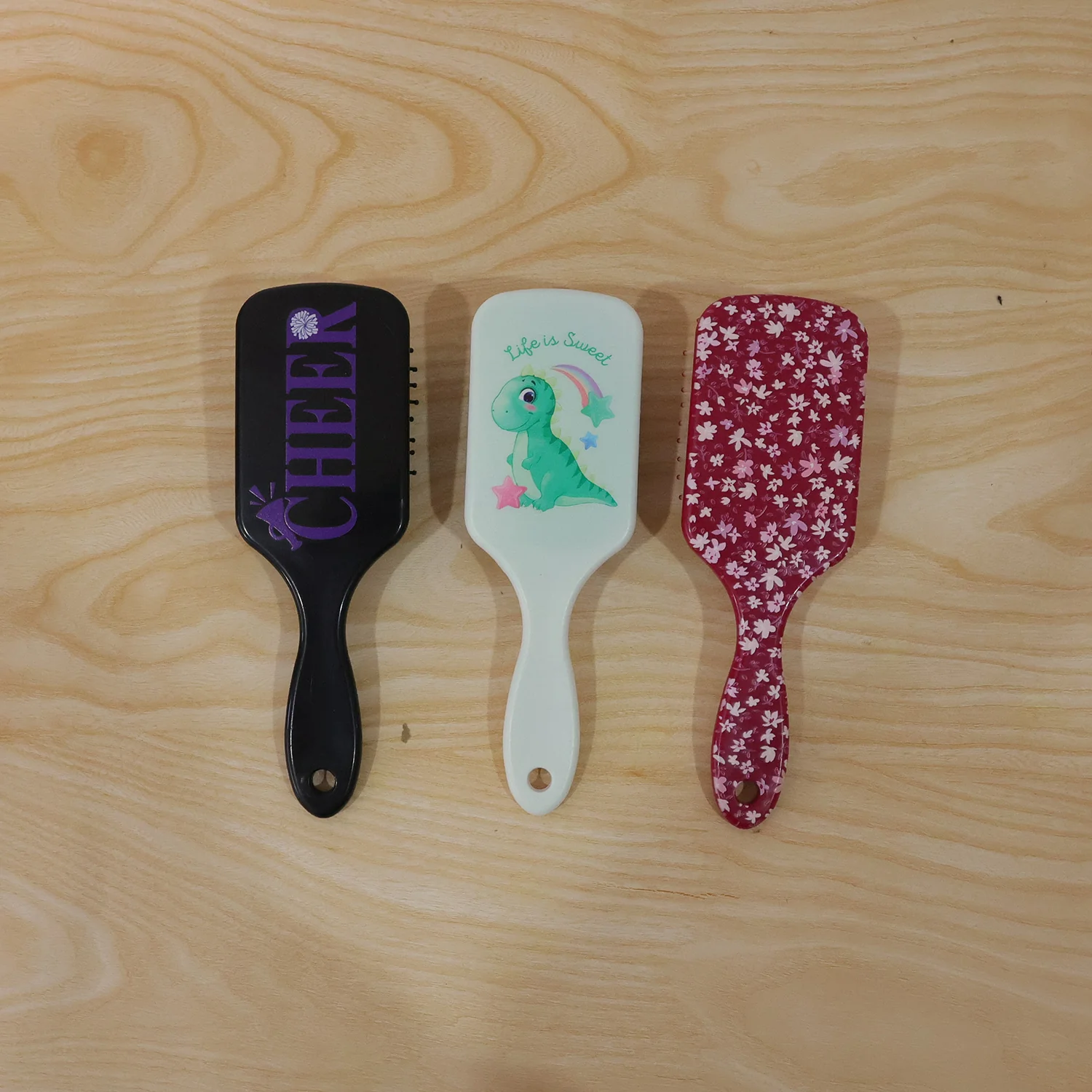 Premium Kids Hair Brush with Fun and Colorful Designs (1 Pc, Mix Design) - Image 9