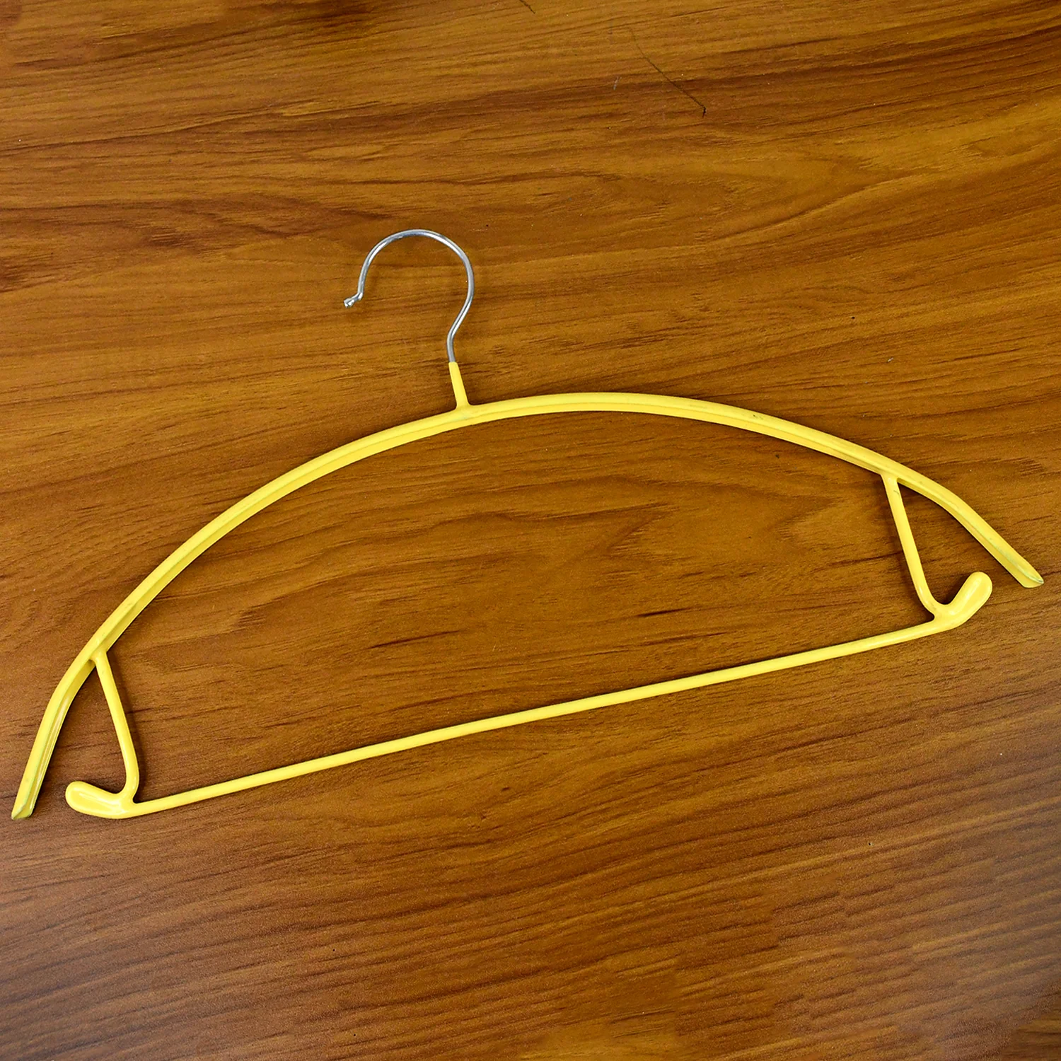 Premium Heavy Duty Multipurpose Clothes Hanger Metal Hook Cloth Hanger (1 Pc) - Image 4