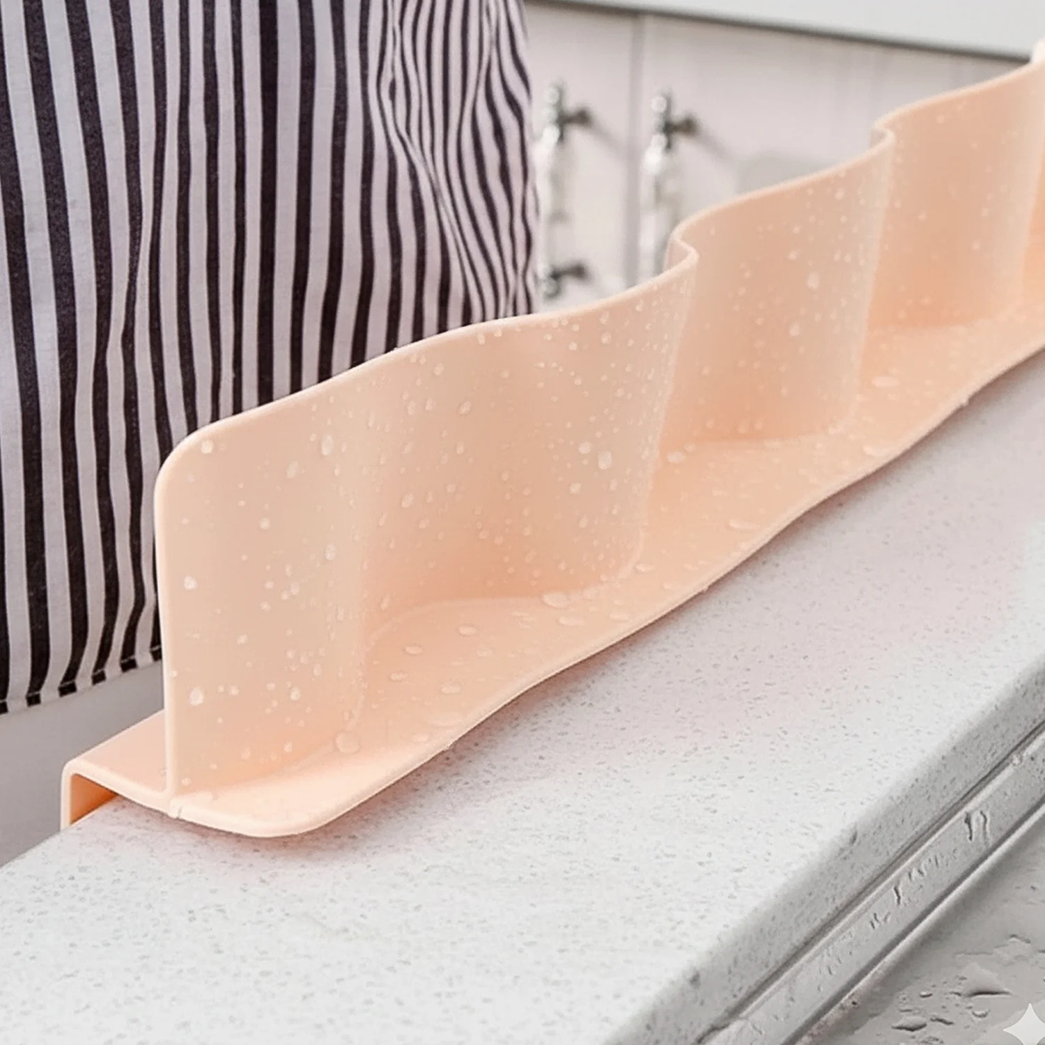 Premium Kitchen Sink Splash Guard (1 Pc / 49 Cm Long) - Image 4