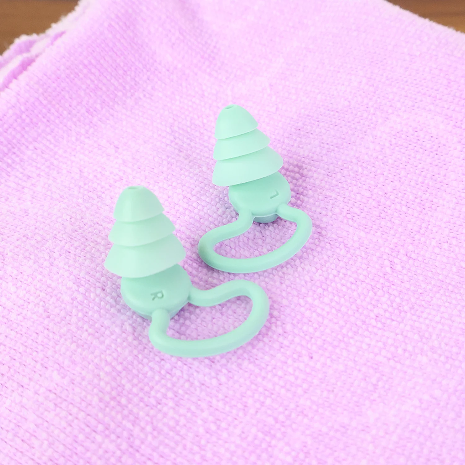 Premium Layered Silicone Noise Reduction Earplugs (1 Pair) - Image 6