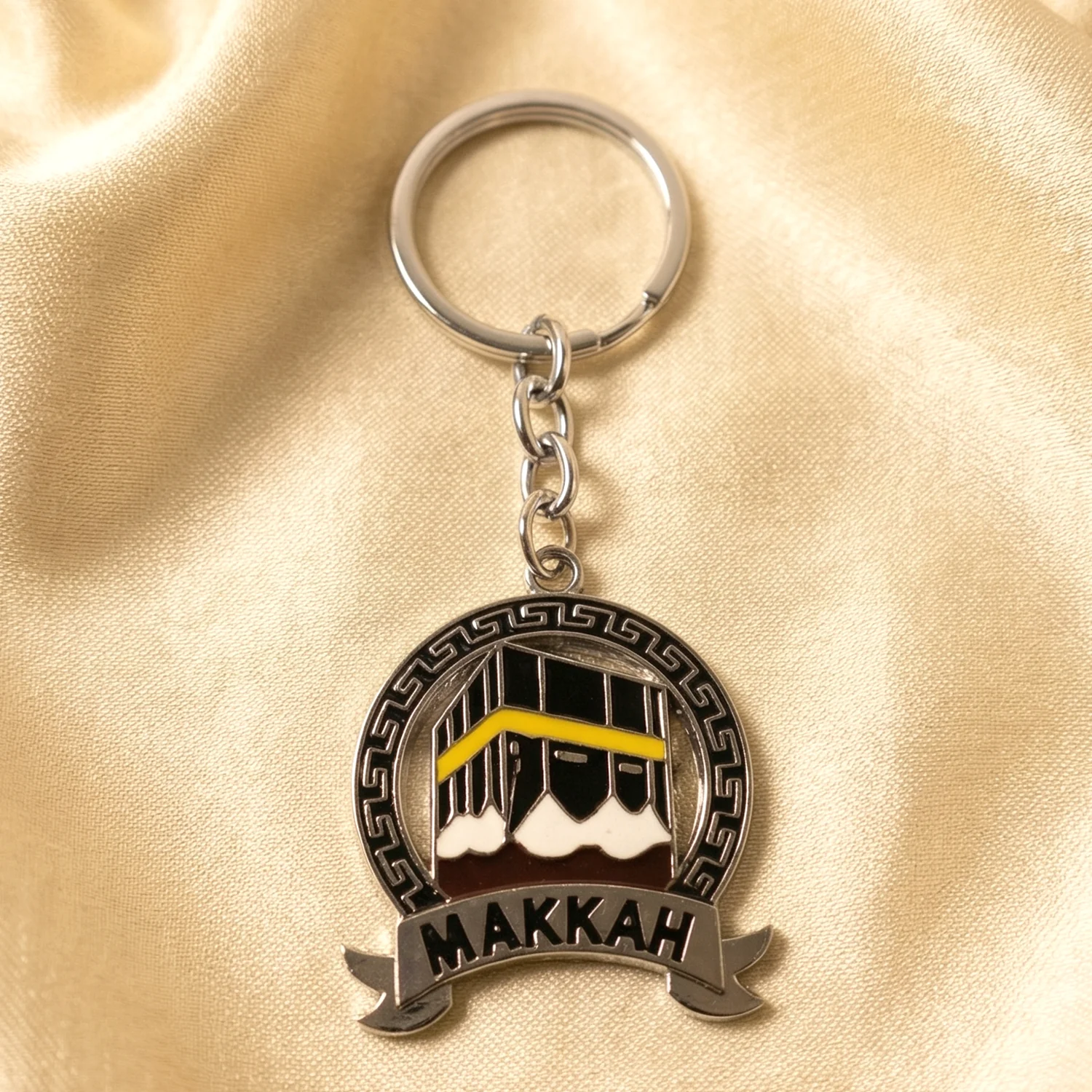 Premium Makkah Design Metal Keychain with Round Pendant (1 Pc) - Image 8