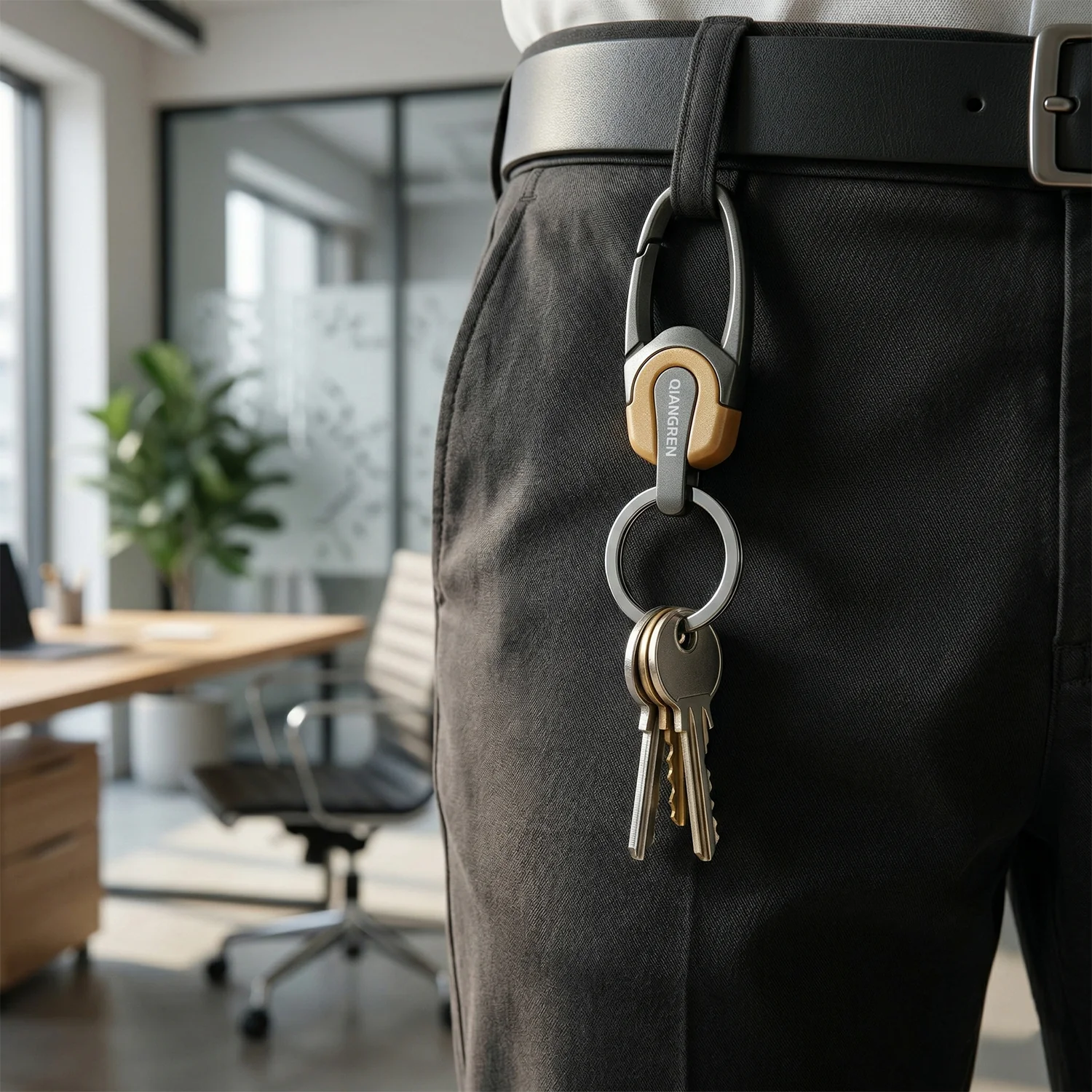 Premium Metal Carabiner Key Holder Clip 1 Pc - Image 3