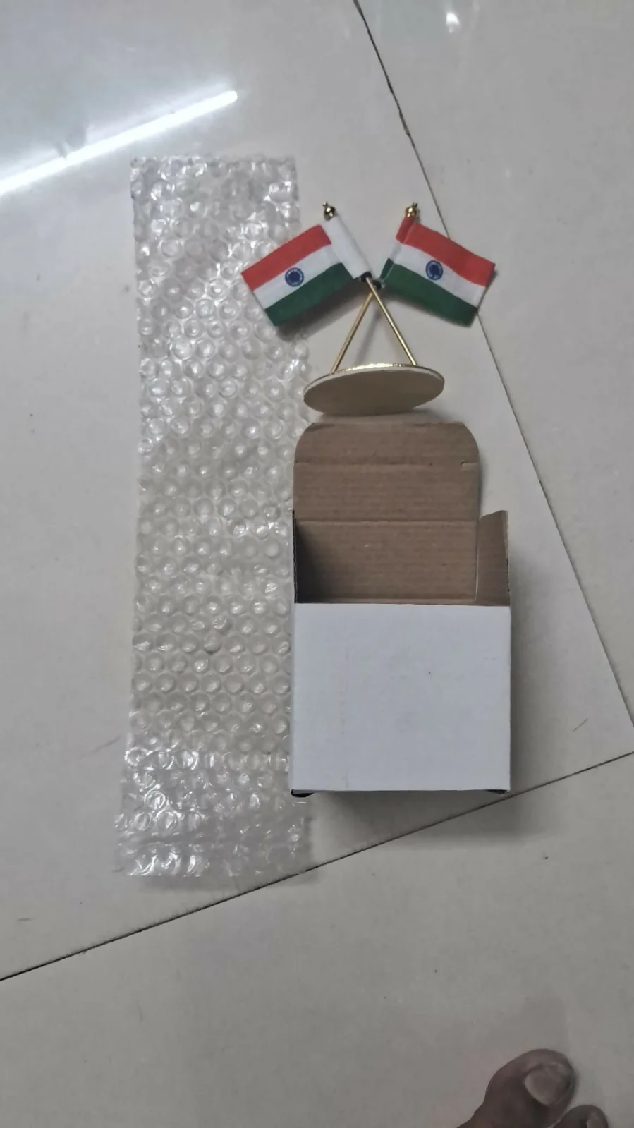 Premium Metal Dual Indian Flag Stand for Car Dashboard & Desk Decor - Image 5