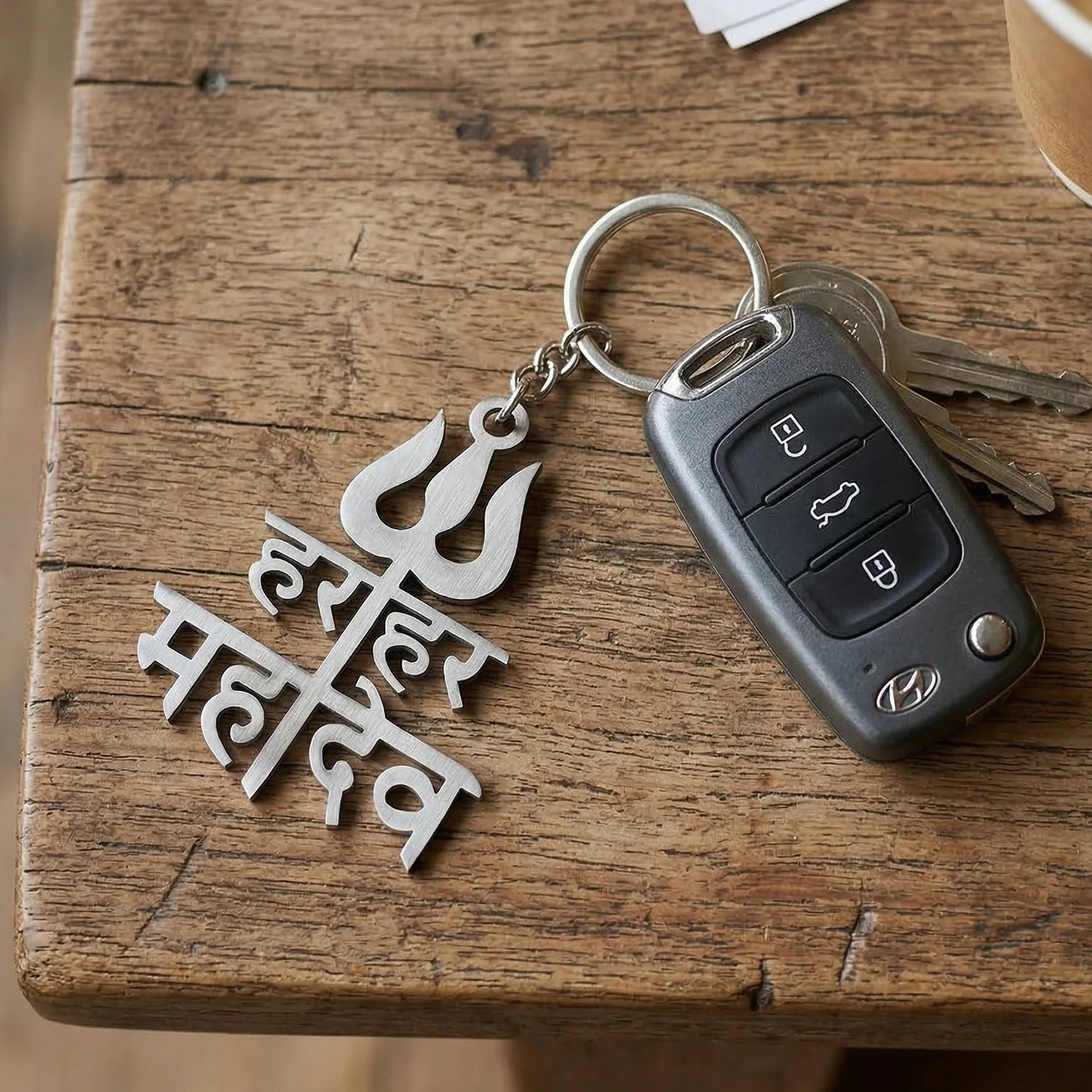Premium Metal Har Har Mahadev Trishul Design Keychain (1 Pc) - Image 3