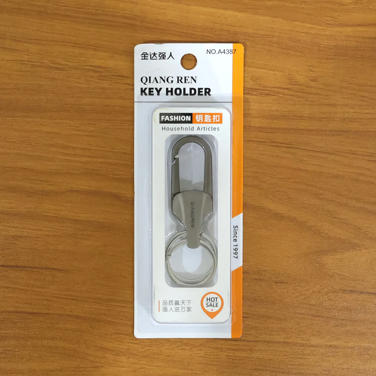 Premium Metal Key Holder Keychain 1 Pc - Image 7