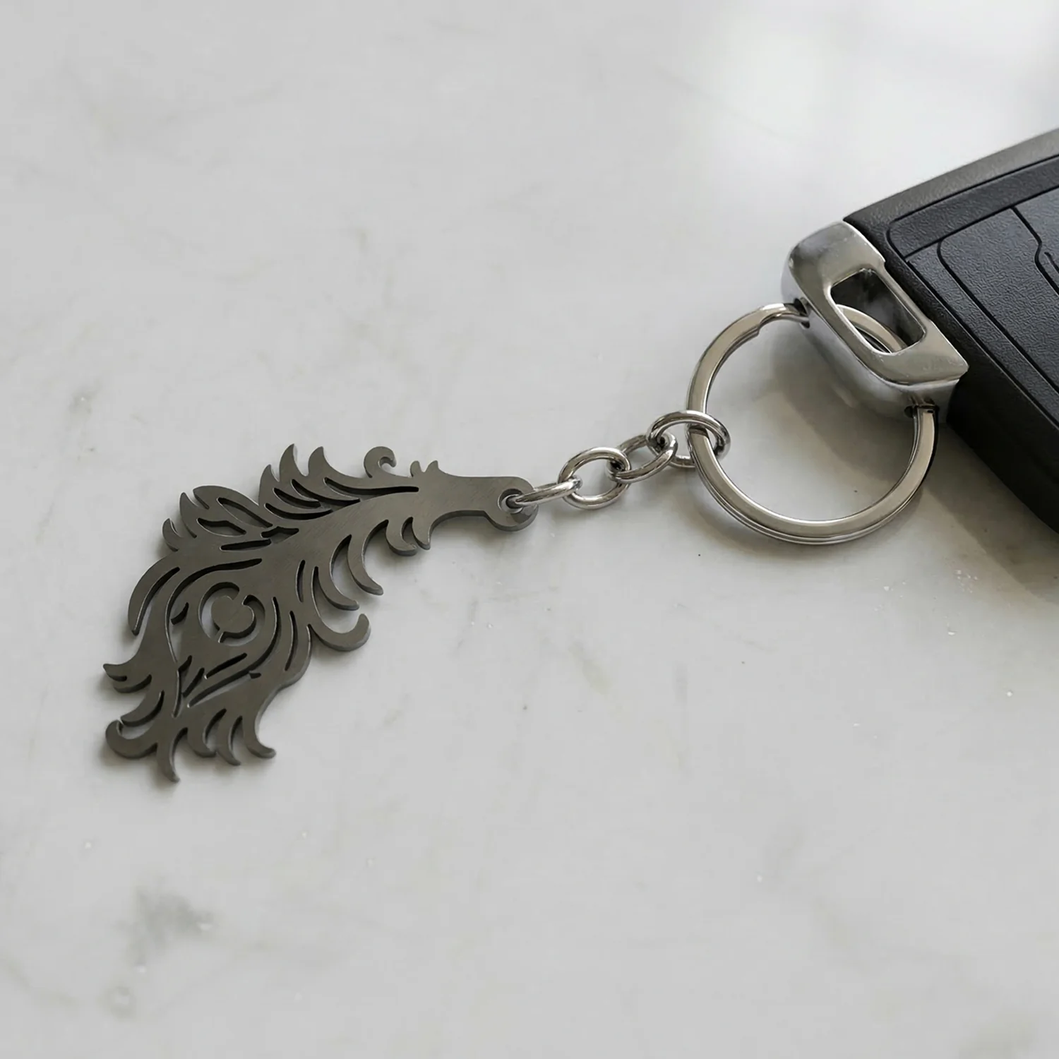 Premium Metal Morpich Feather Design Keychain 1 Pc - Image 7