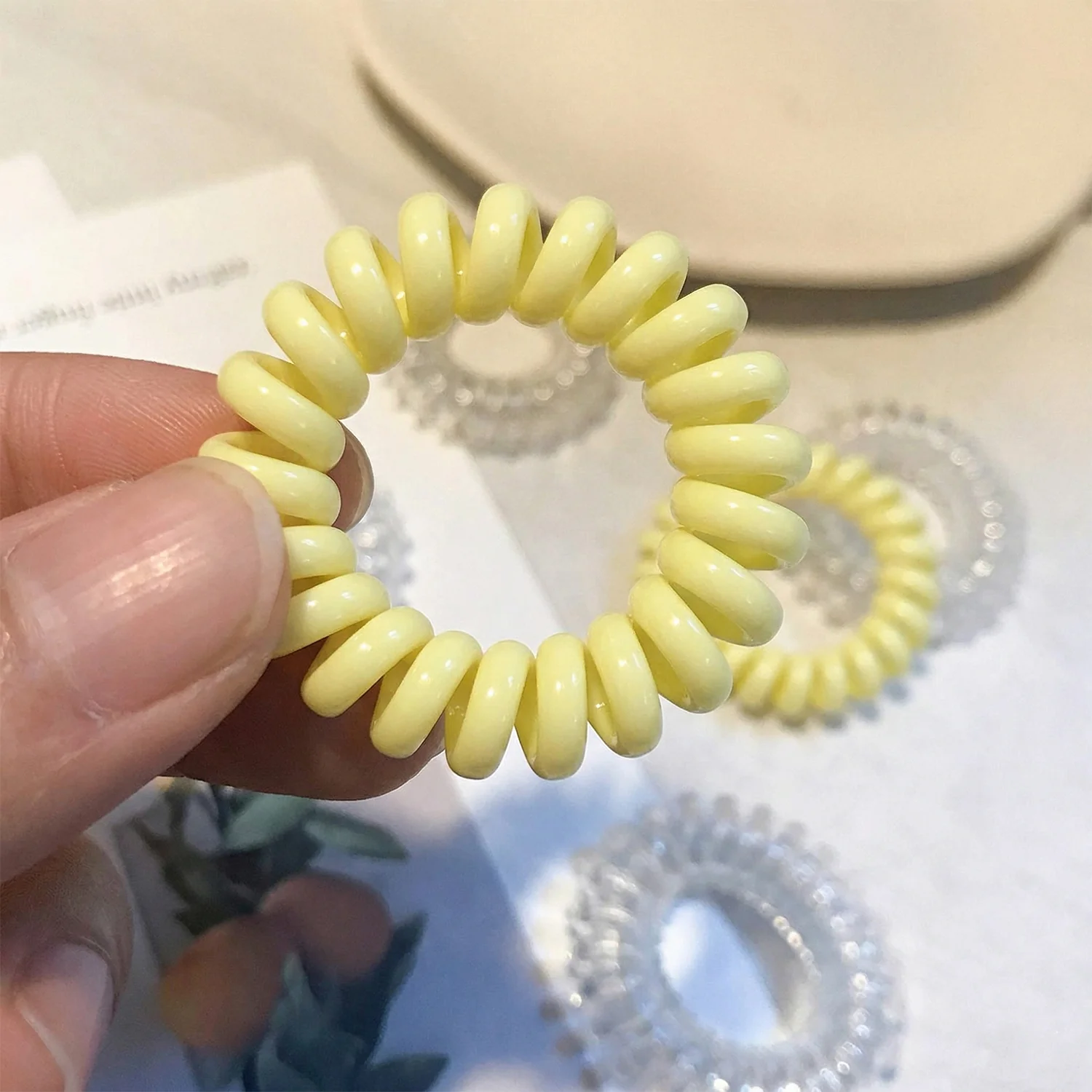 Premium Mix Color Telephone Wire Hair Band (1 Pc) - Image 3