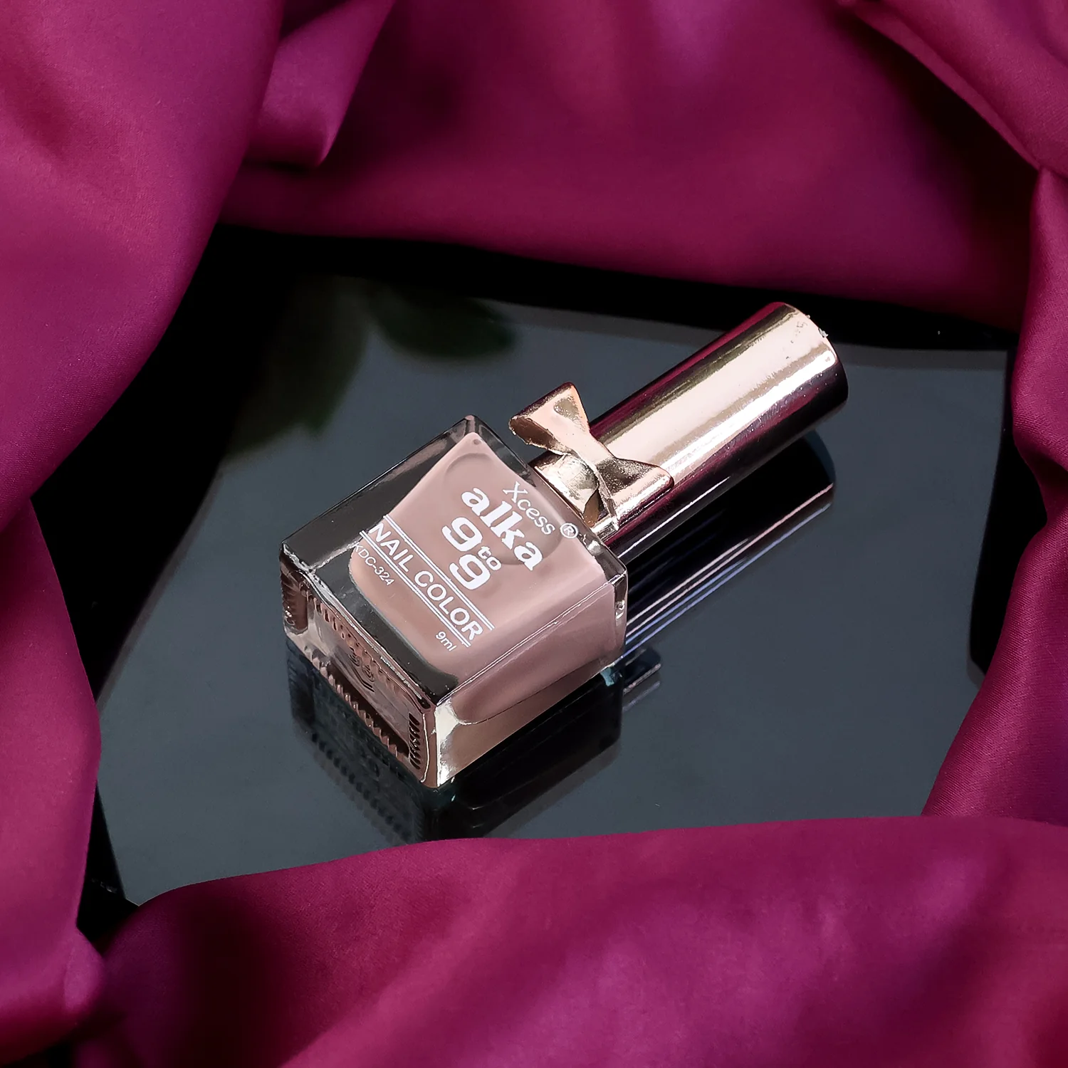Premium Mix Color Nail Polish (9 ML / 1 Pc) - Image 5