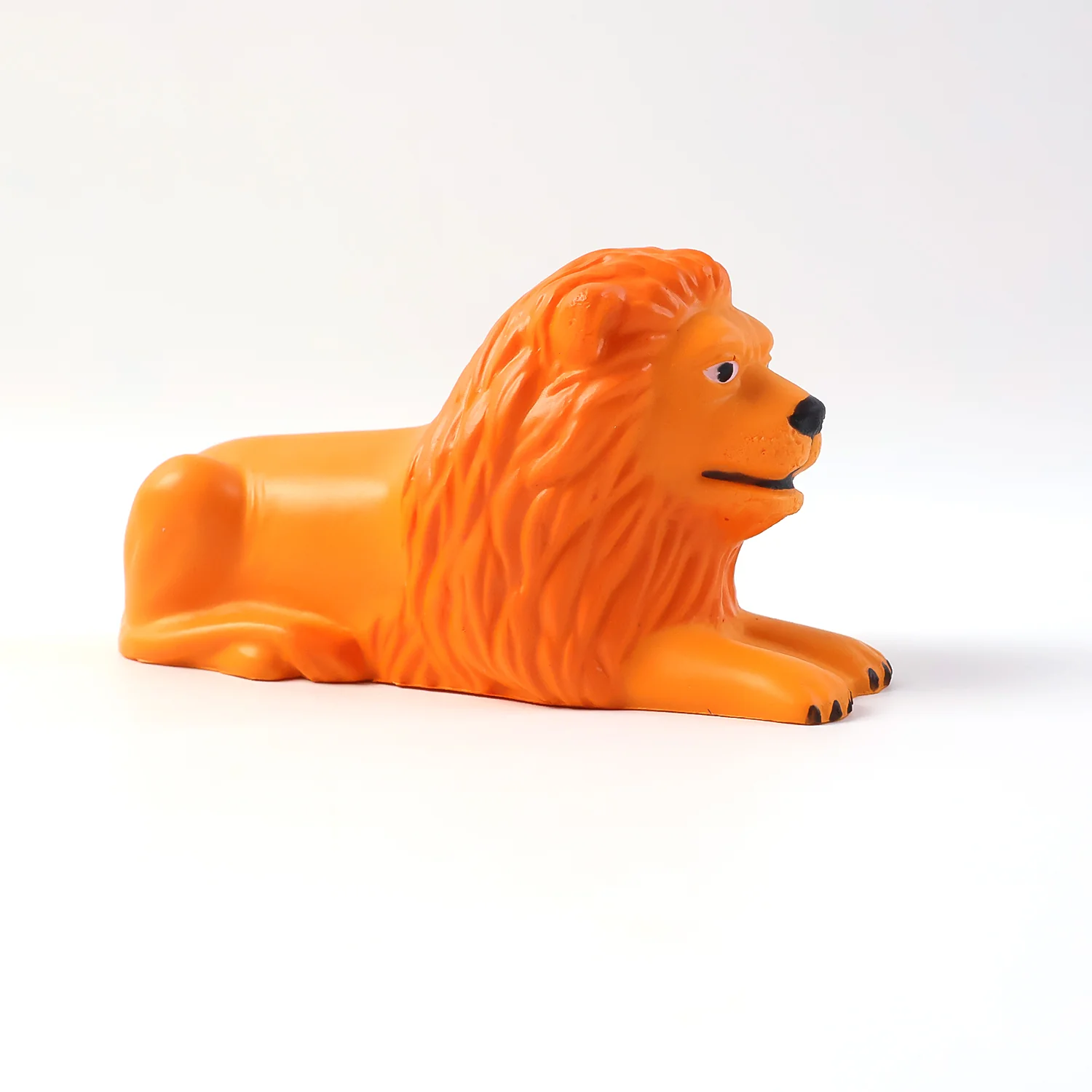 Premium Oranje Plak Leeuw Lion Car Dashboard Toy (1 Pc) - Image 5