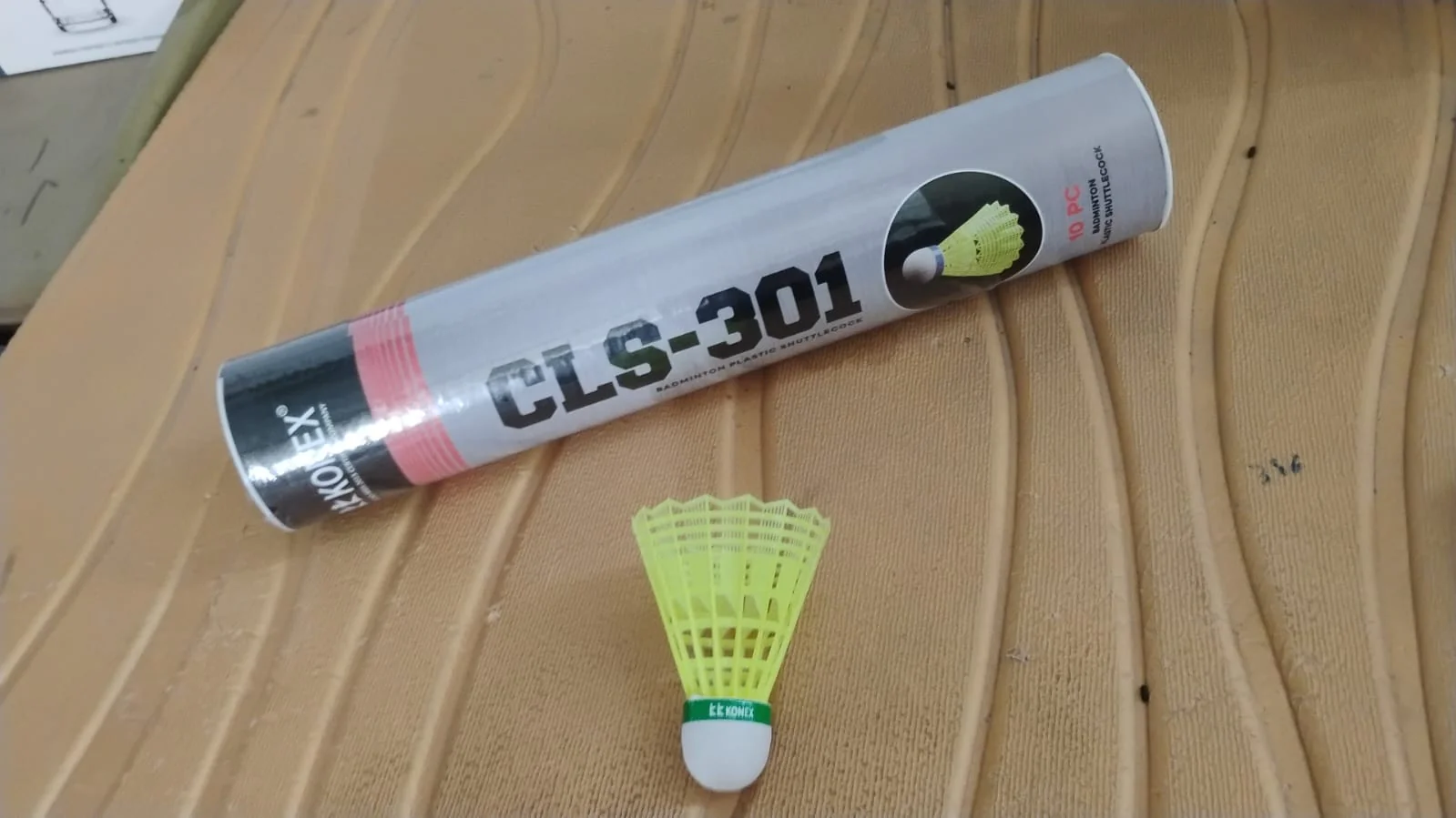 Konex Premium Plastic Badminton Shuttlecock Set (10 Pcs) - Image 11