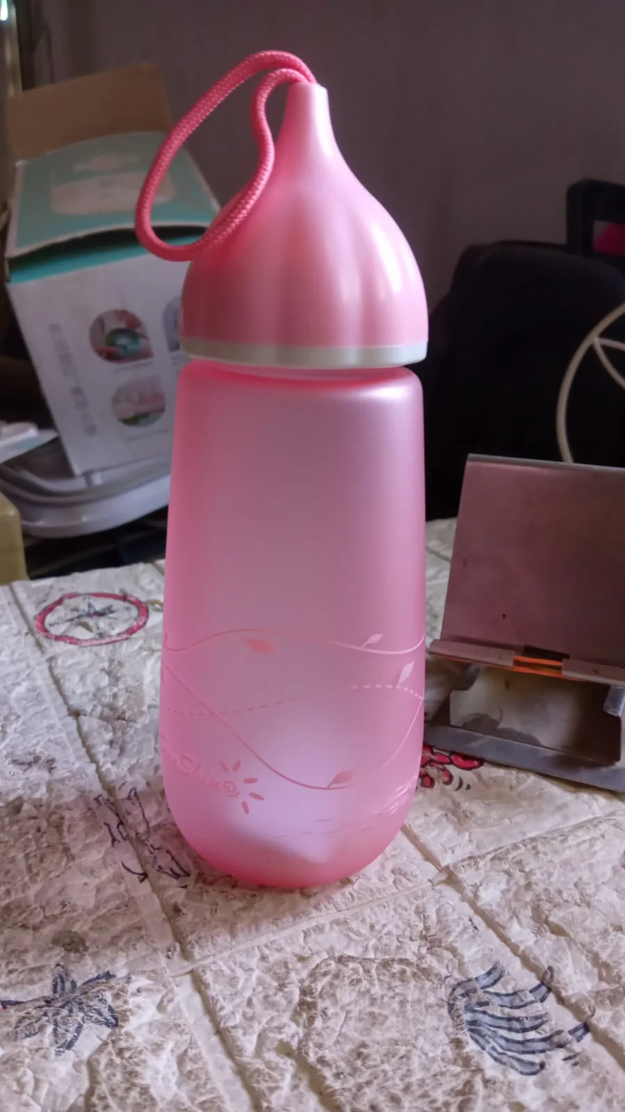 Unique Shape Premium Plastic water bottle With Dori  (1 Pc / 550 ML) - Image 7