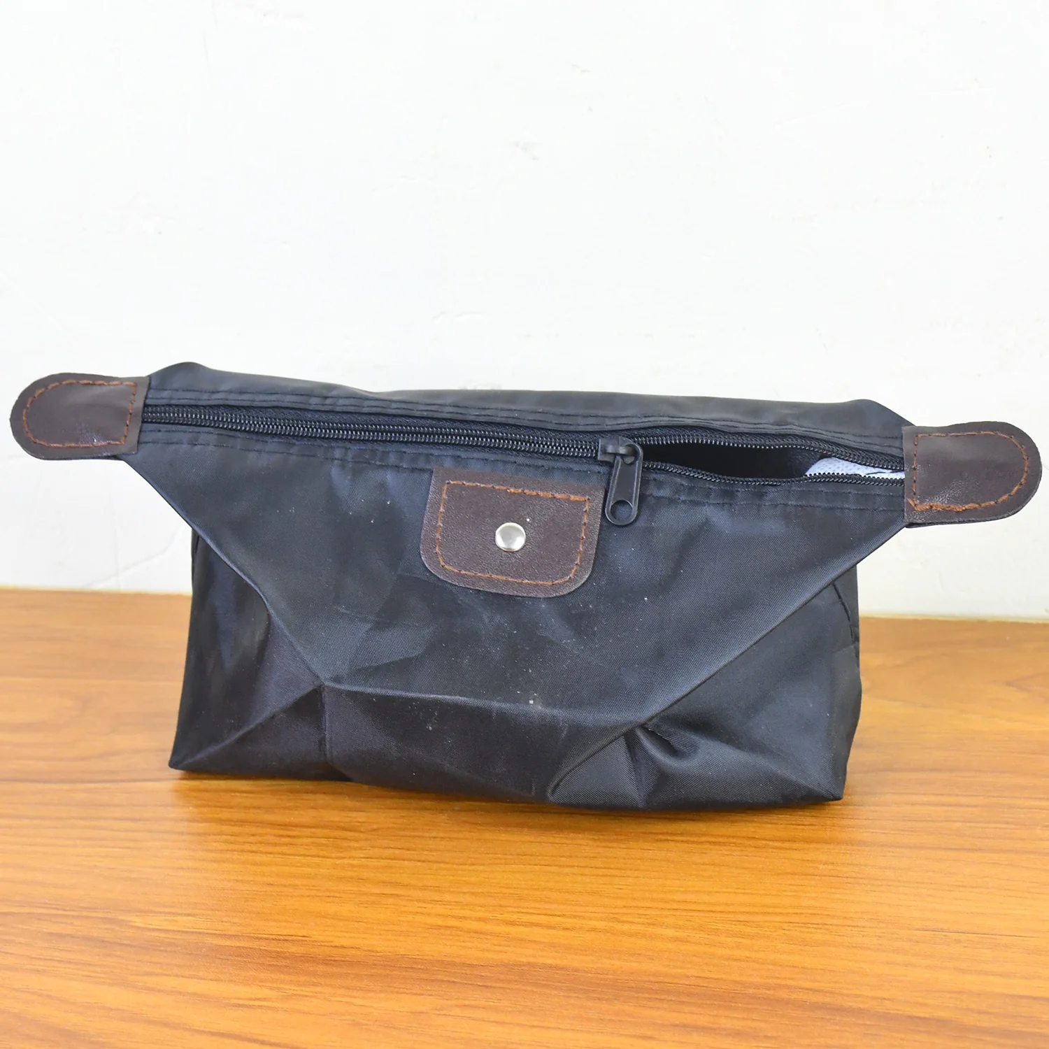 Premium Quality Multipurpose Travel Bag / Organizer Pouch (1 Pc) - Image 7