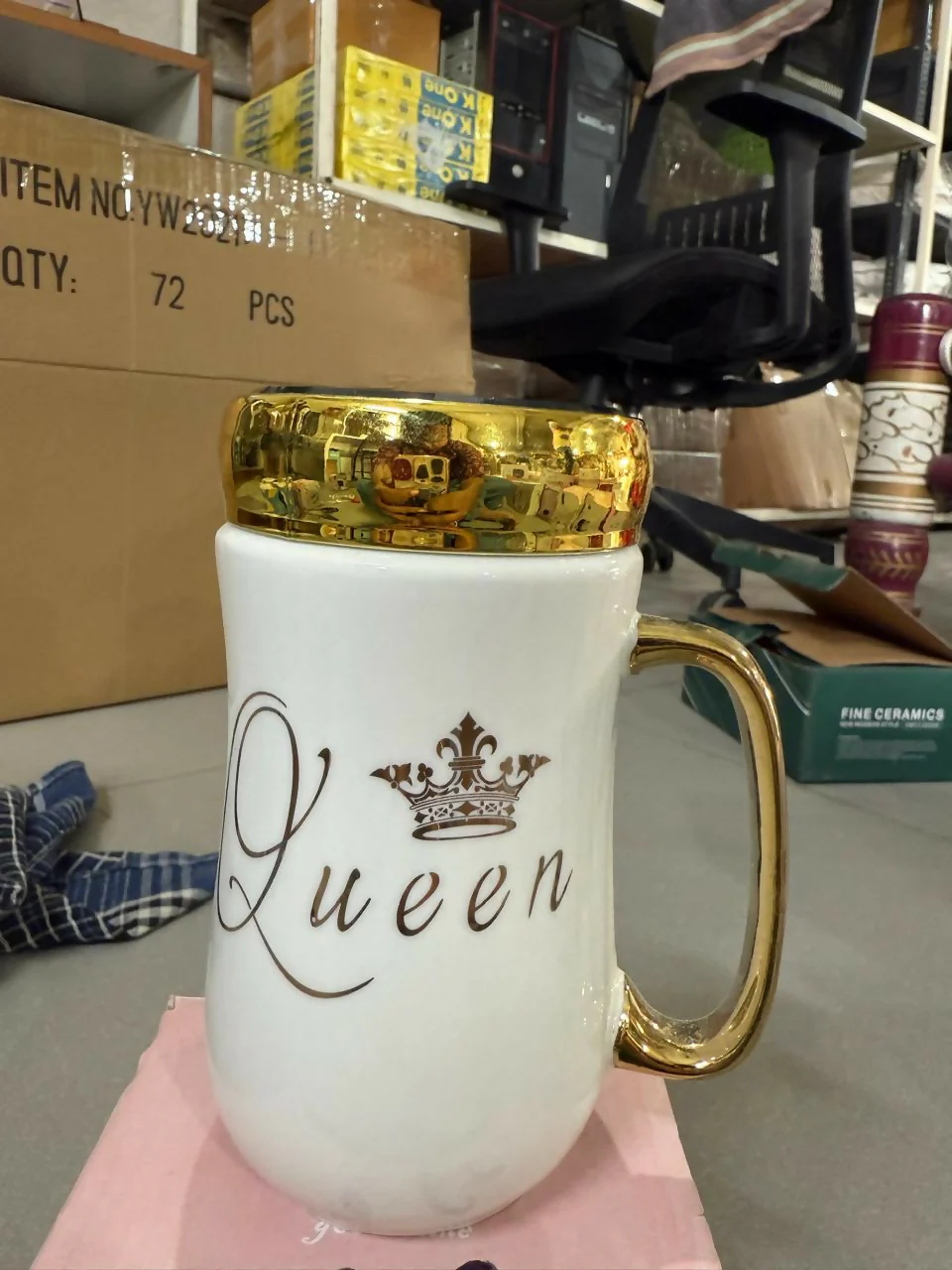 Premium Queen Ceramic Mug with Lid | Luxury Golden Handle & Crown Print | Stylish Tea & Coffee Cup for Women | Elegant Gift Mug for Wife, Girlfriend, Sister, Mom | Heat-Retaining Lid | Designer Mug for Home & Office (White – Queen Edition) - Image 4