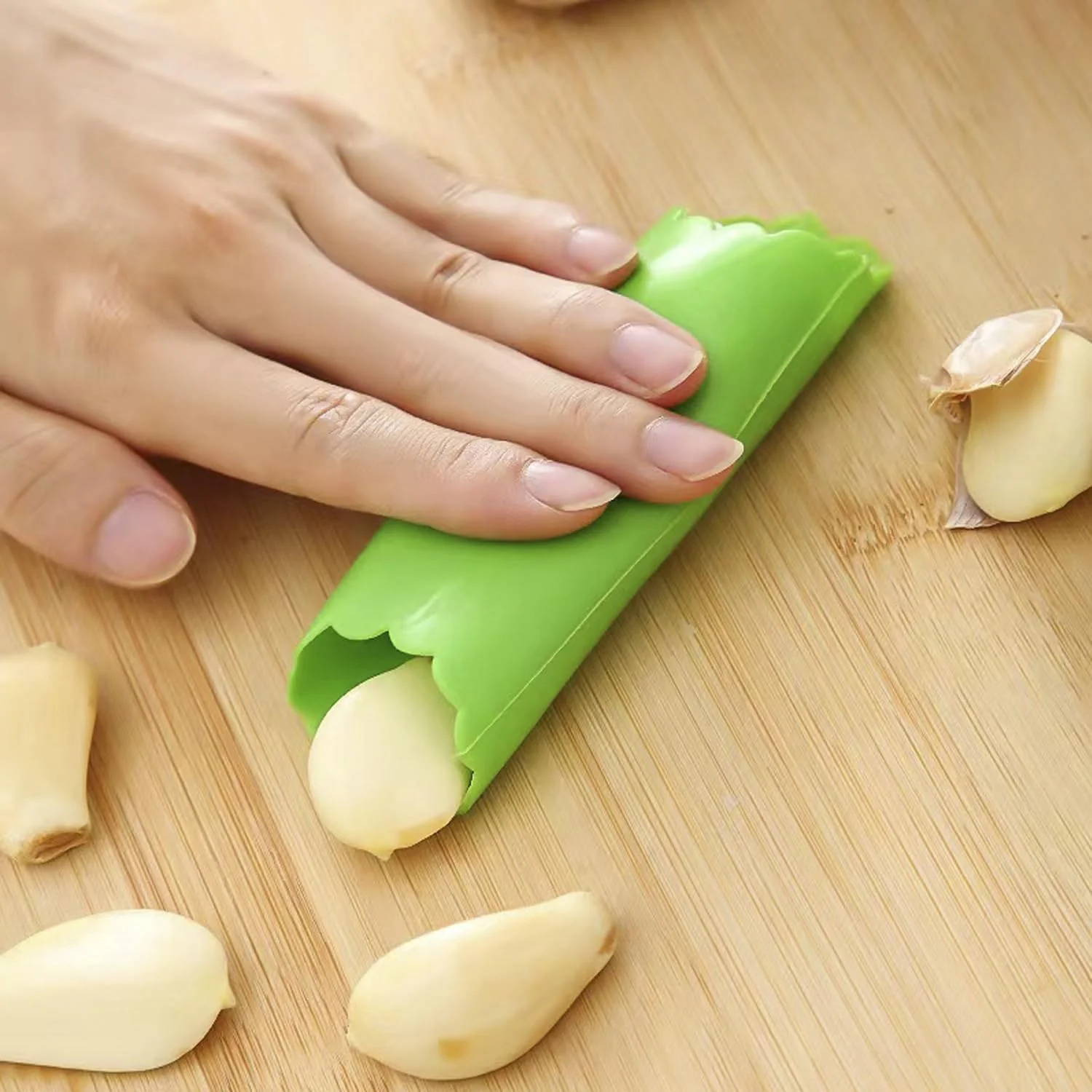 Premium Silicone Garlic Peeler Tube (1 Pc) - Image 3
