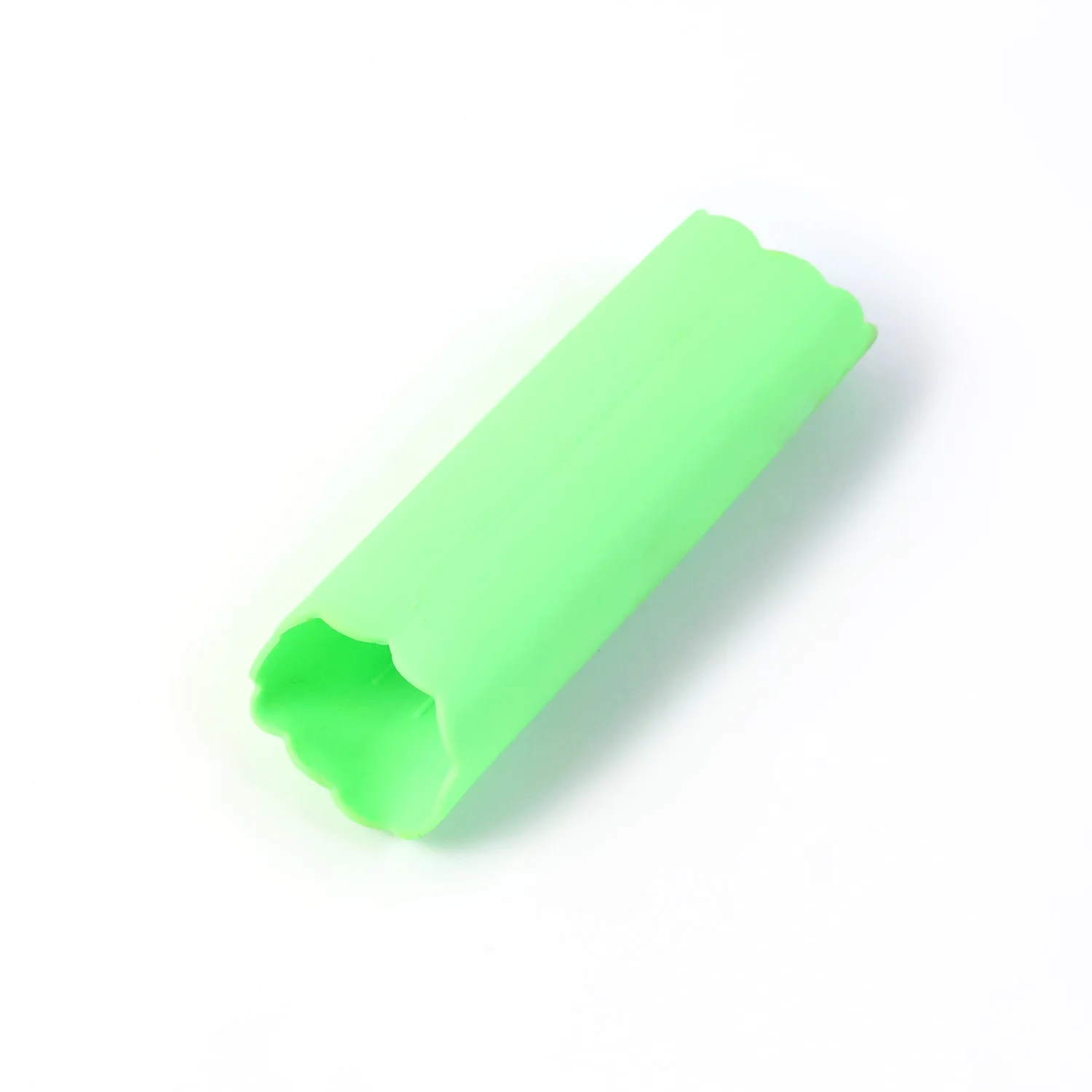 Premium Silicone Garlic Peeler Tube (1 Pc) - Image 5