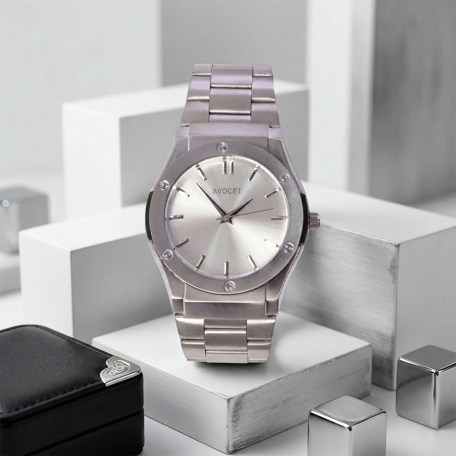 Premium Silver Analog Wrist Watch with Elegant Dial & Metal Strap - Image 5