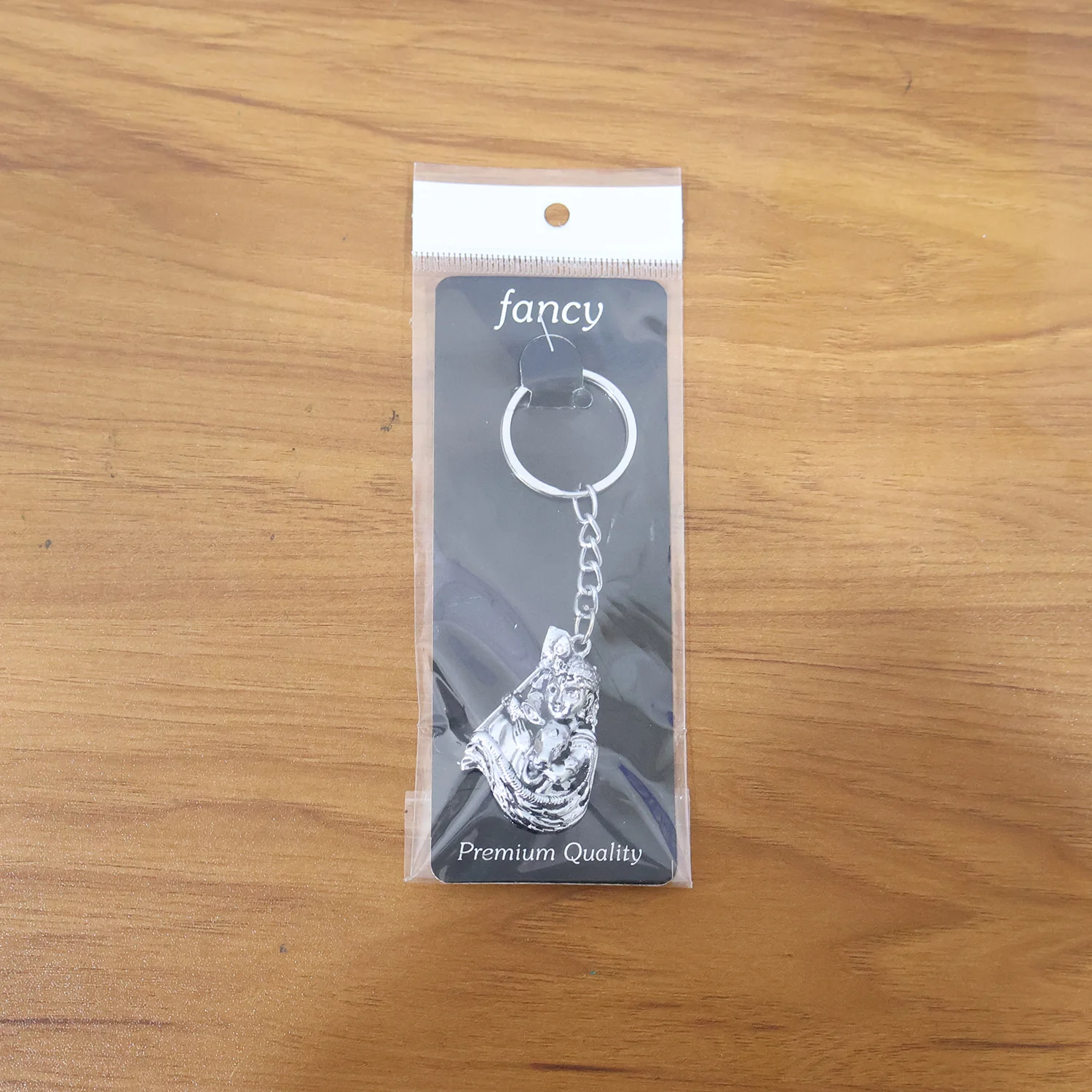 Premium Silver-Finish Metal Keychain (1 Pc) - Image 9