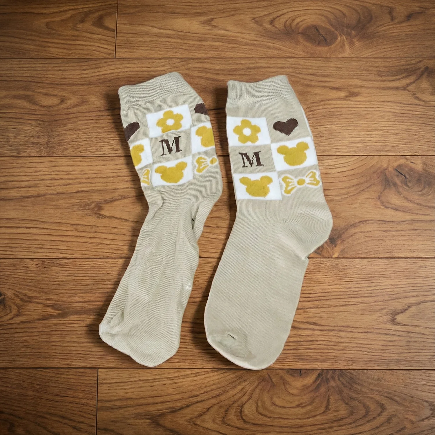 Premium Soft Light Socks (1 Pair / Long) - Image 5