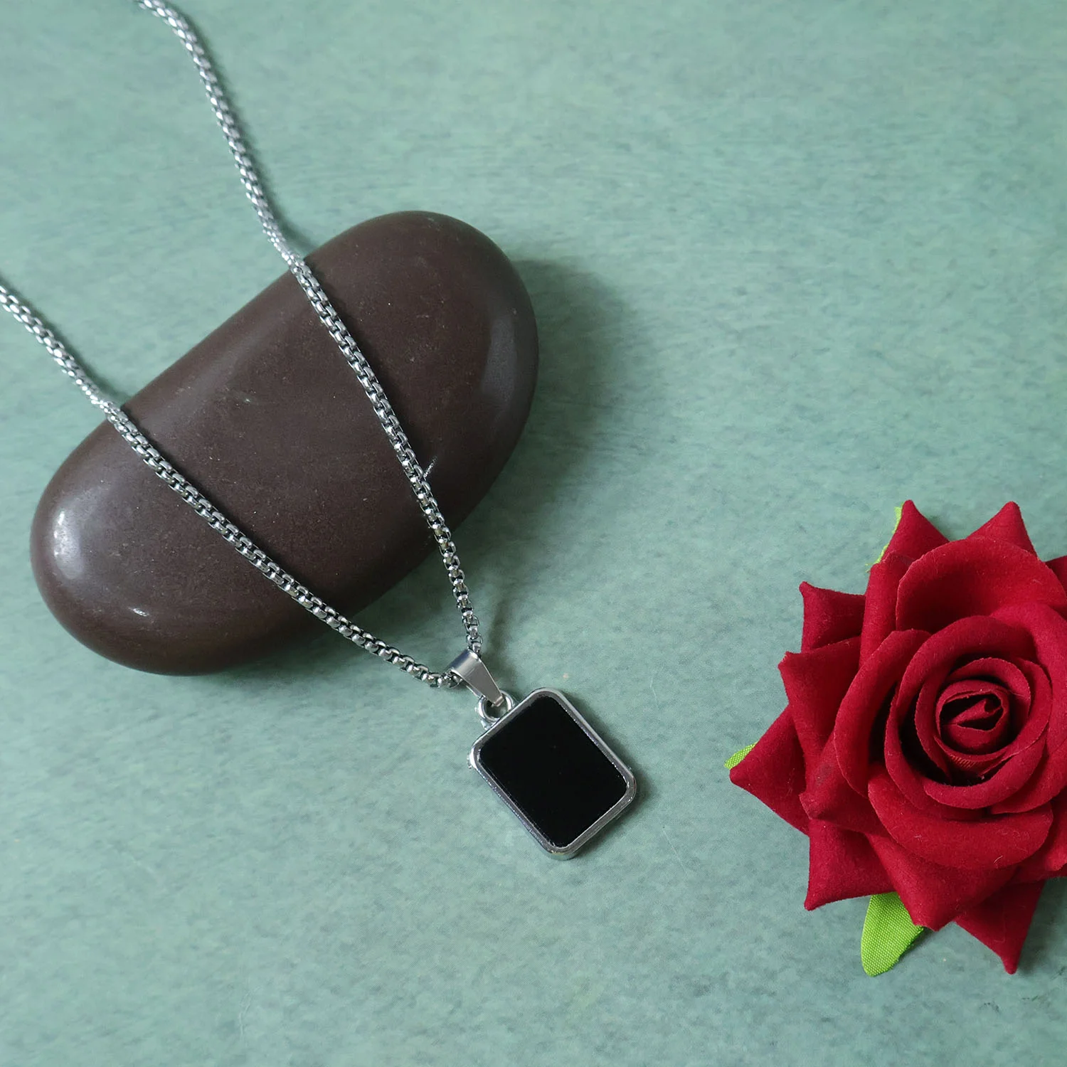 Premium Stainless-Steel Men’s Fashion Pendant Chain (1 Pc) - Image 3