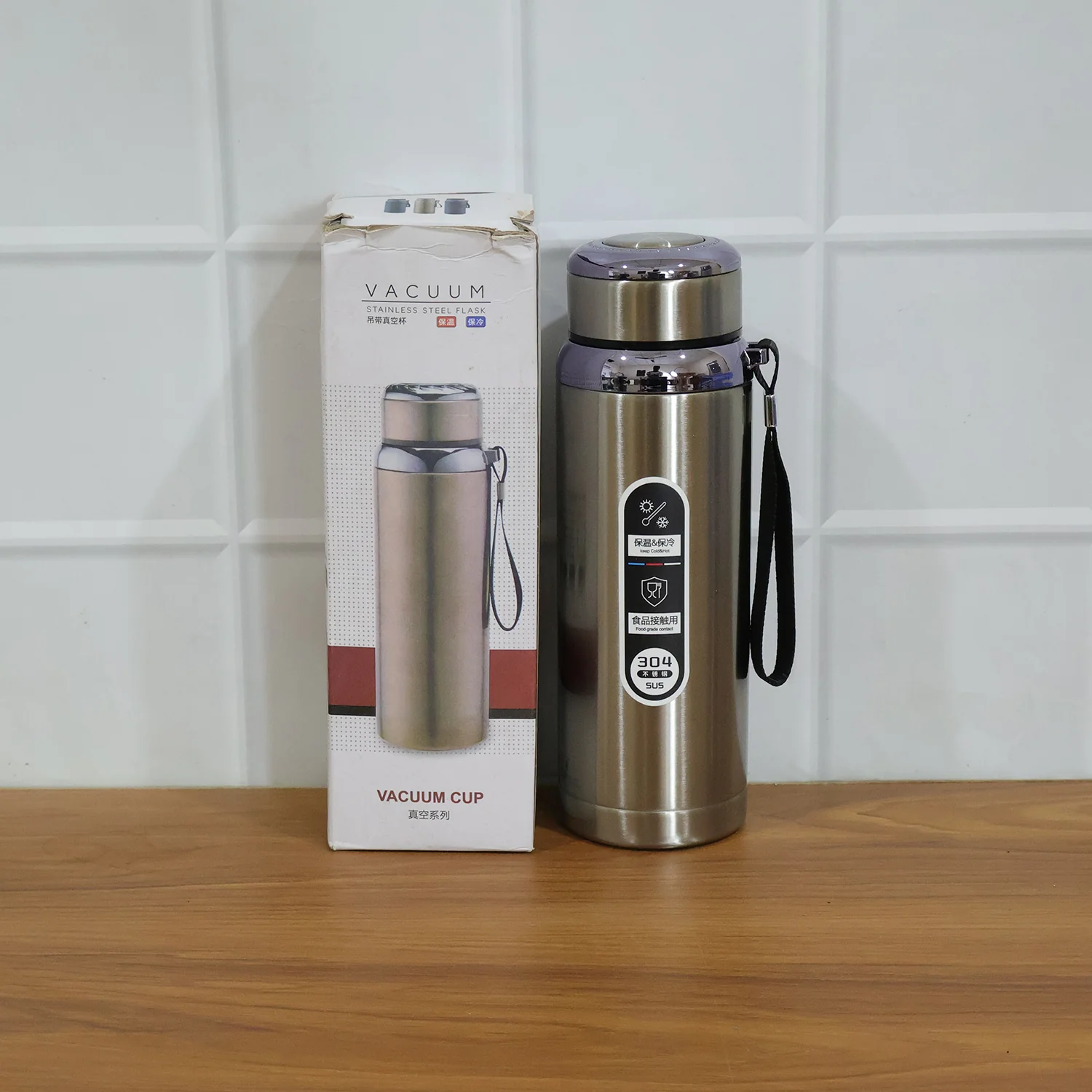 Premium Stainless Steel Vacuum Insulated Water Bottle (600 ML Approx) - Image 8