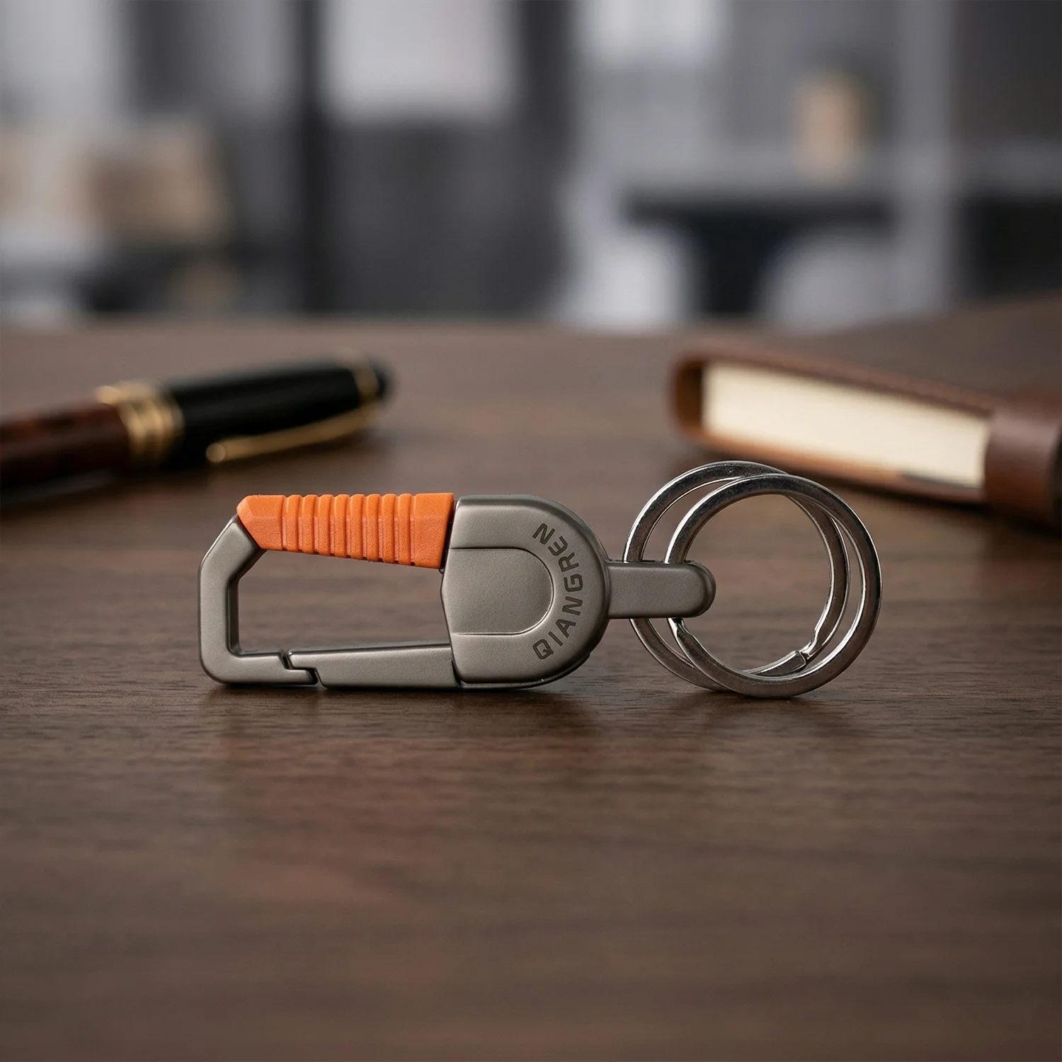 Premium Stylish Metal Key Holder with Safety Lock Clip Keychain (1 Pc) - Image 7
