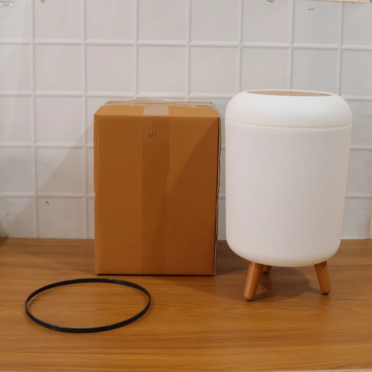 Premium Stylish Mini Dustbin (22x30 Cm, 1 Pc) - Image 9
