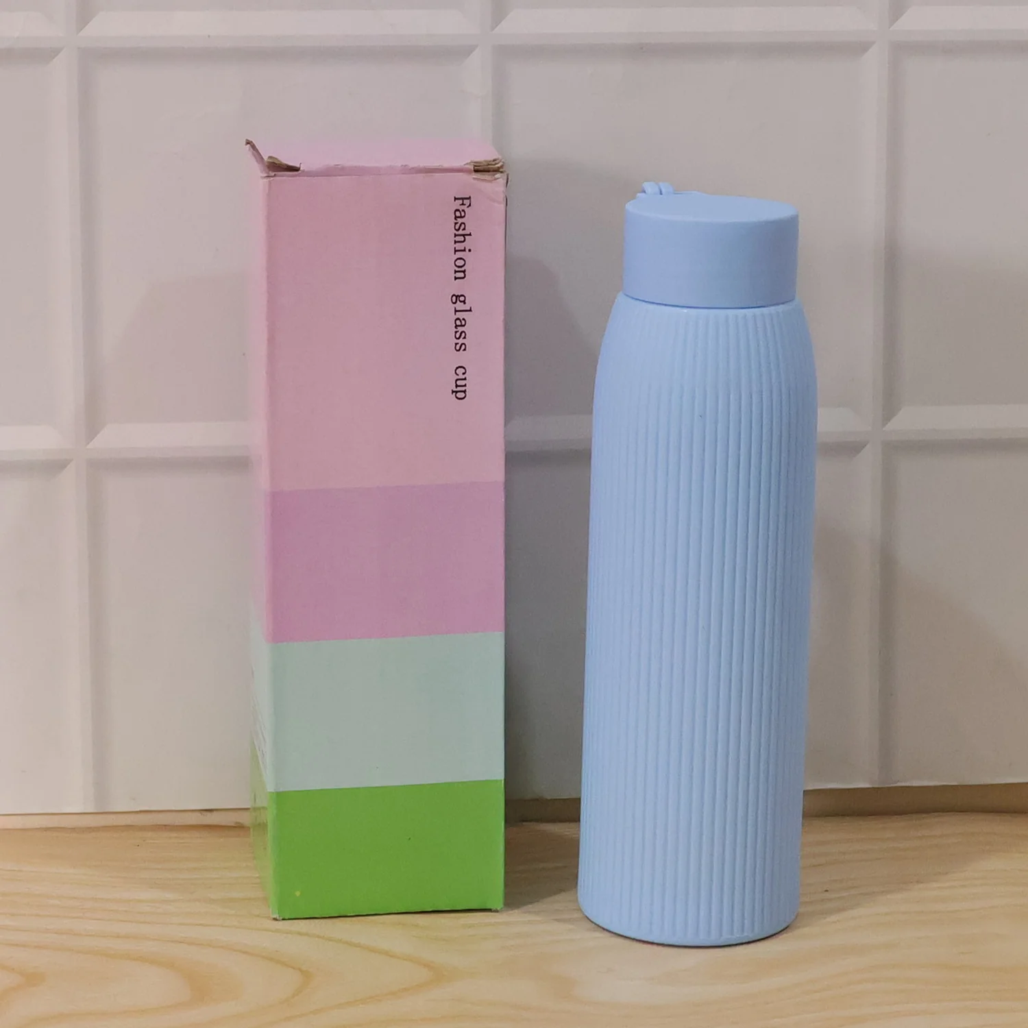 Premium Textured Glass Water Bottle (300 ML Approx) - Image 9