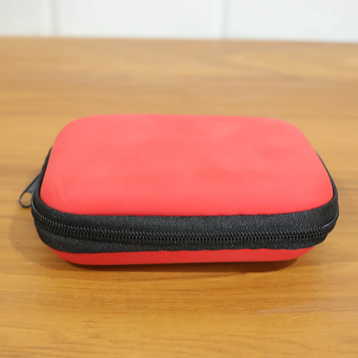 Premium Wired Earphone with Zipper Carry Case Set (1 Set) - Image 9