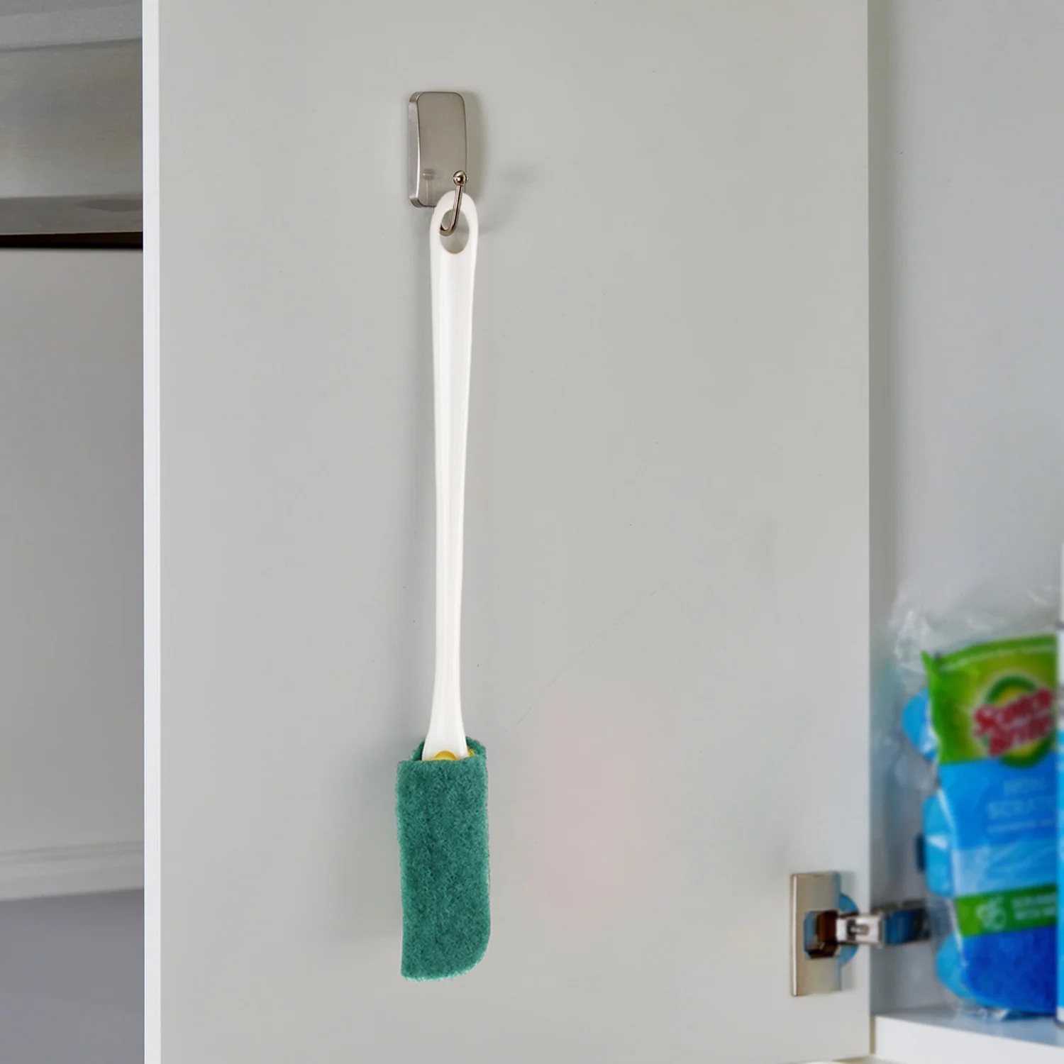 Pro Clean Premium Long Handle Bottle brush (1 Pc) - Image 4
