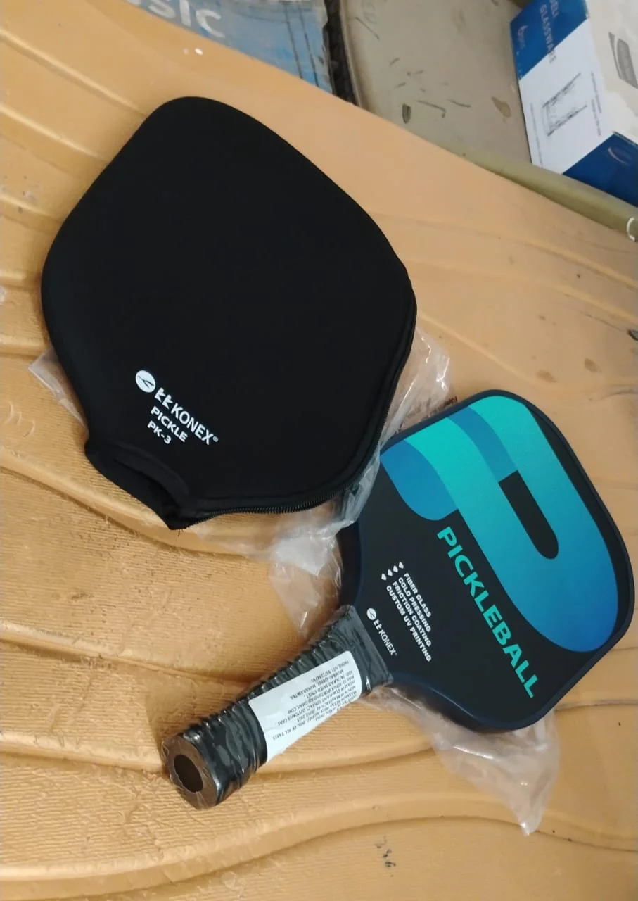 Professional Fiberglass Pickleball Paddle with Cushion Grip Handle - Image 9