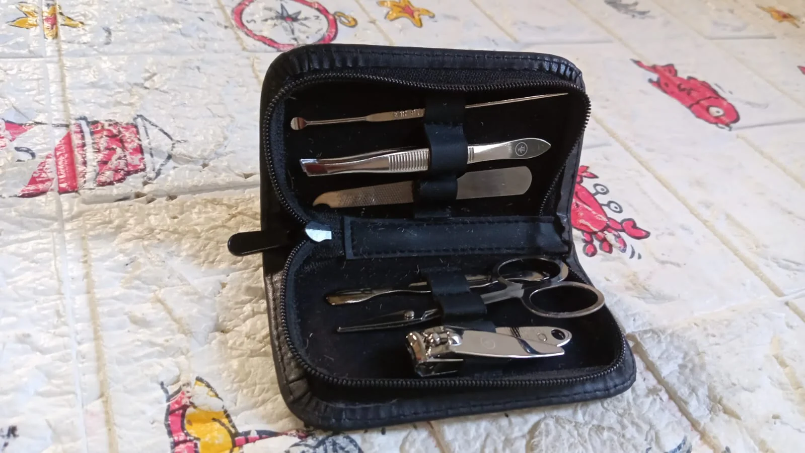 6-Piece Nail Clippers Kit with Travel Case – Professional Manicure SetStainless Steel - Image 8