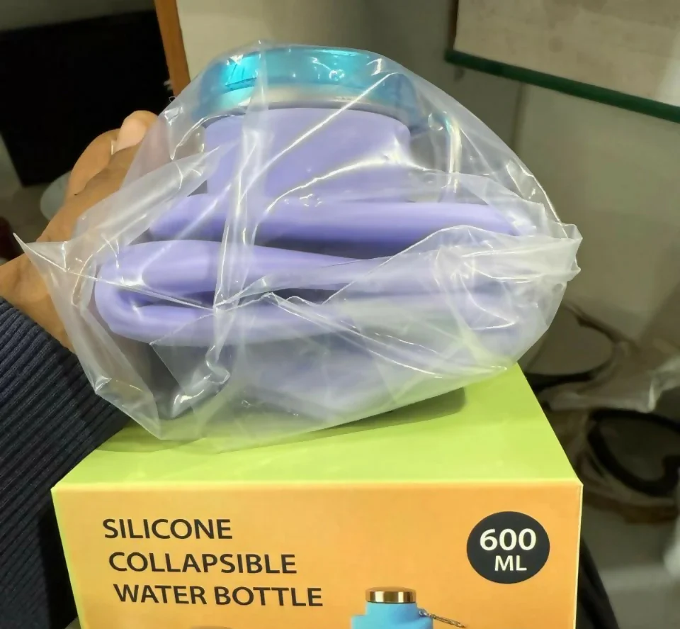 Purple Collapsible Silicone Water Bottle 600ml Leakproof Travel - Image 5