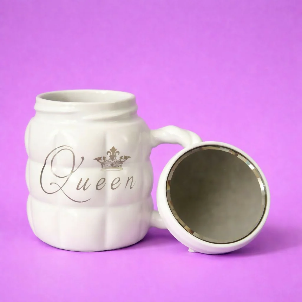 Queen Printed Ceramic Mug with Lid Mirror Stylish Coffee Cup - Image 4