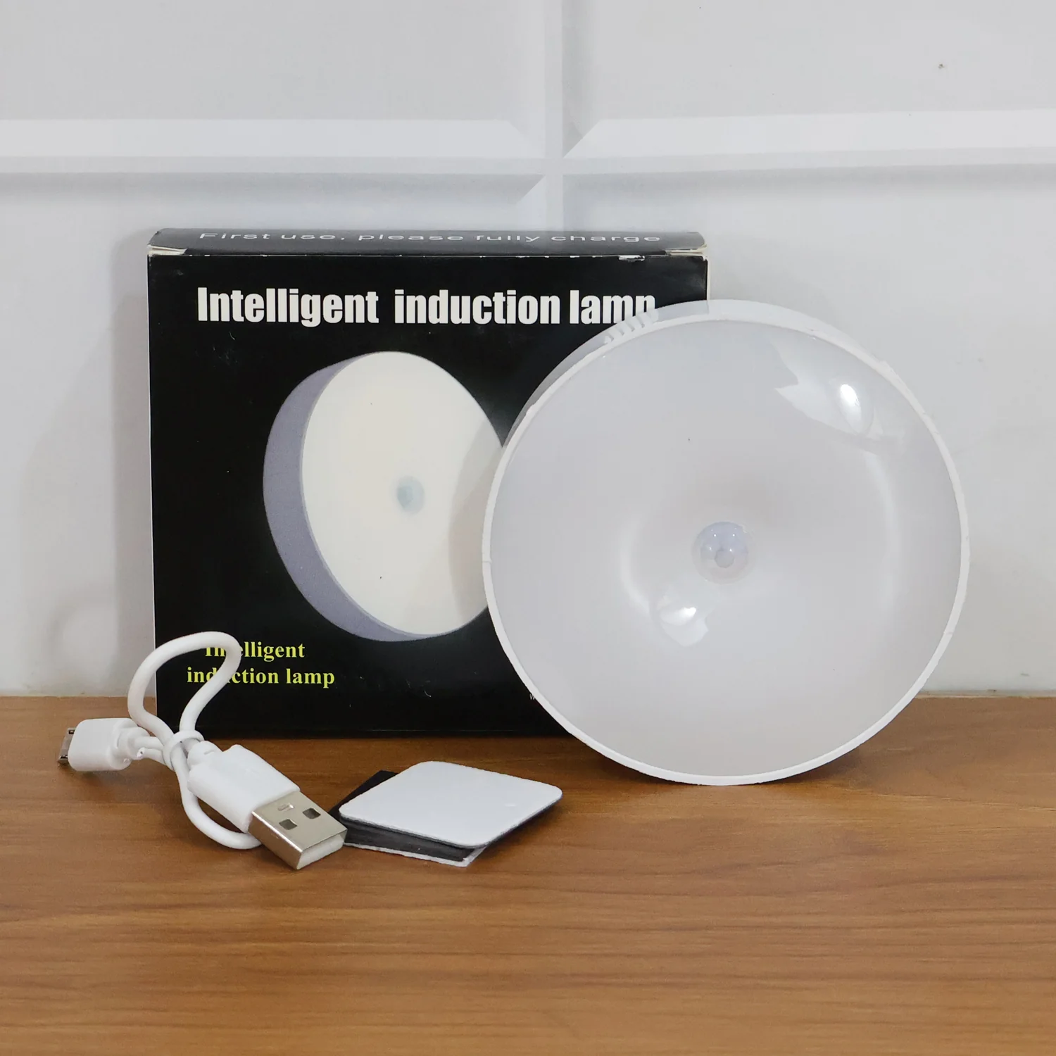 Rechargeable Motion Sensor Night Light (1 Pc) - Image 10