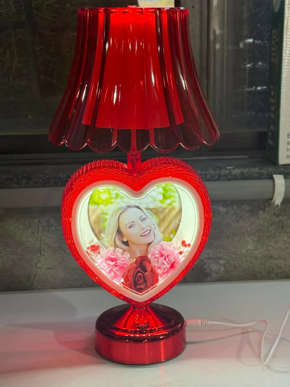 Red Heart Shape Photo Table Lamp with Shade for Bedroom, Side Table & Gift Decor - Image 4